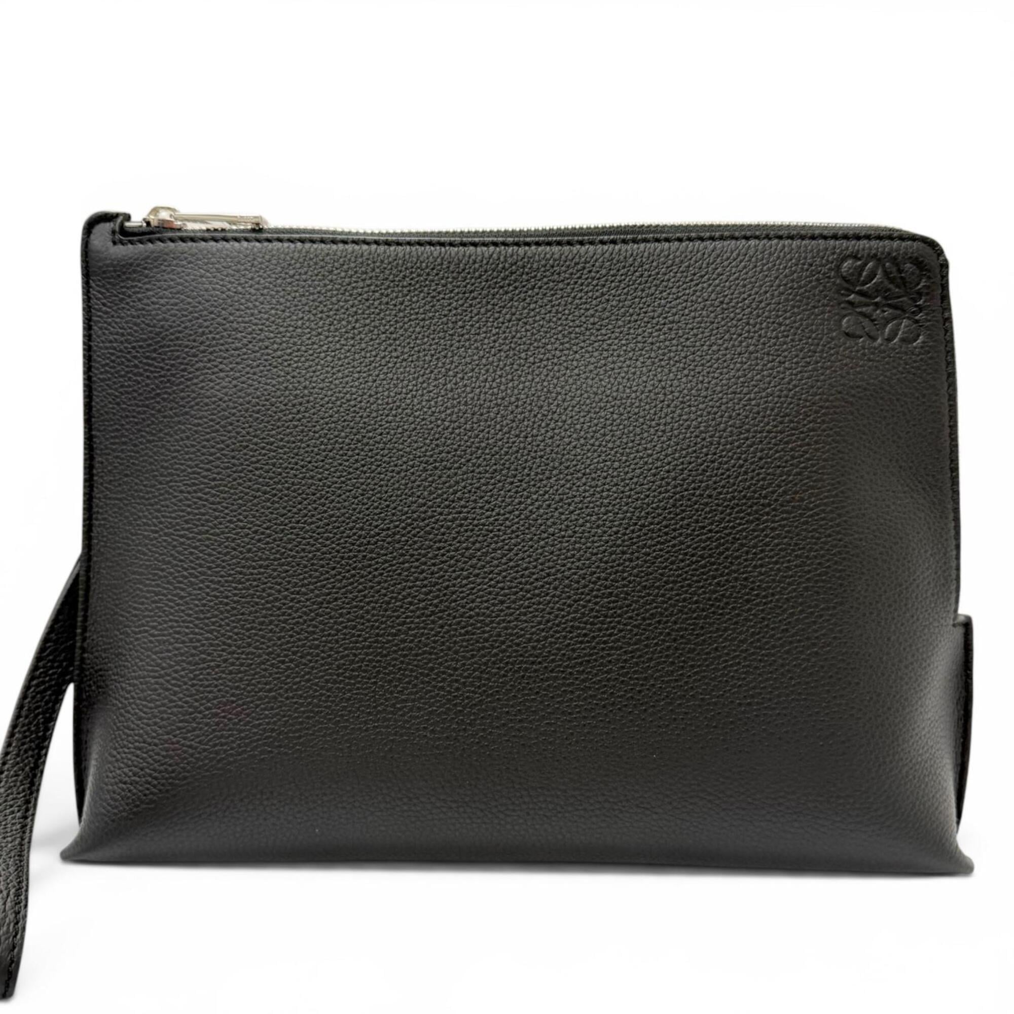 Loewe Black Leather Clutch Bag (Pre-Owned)