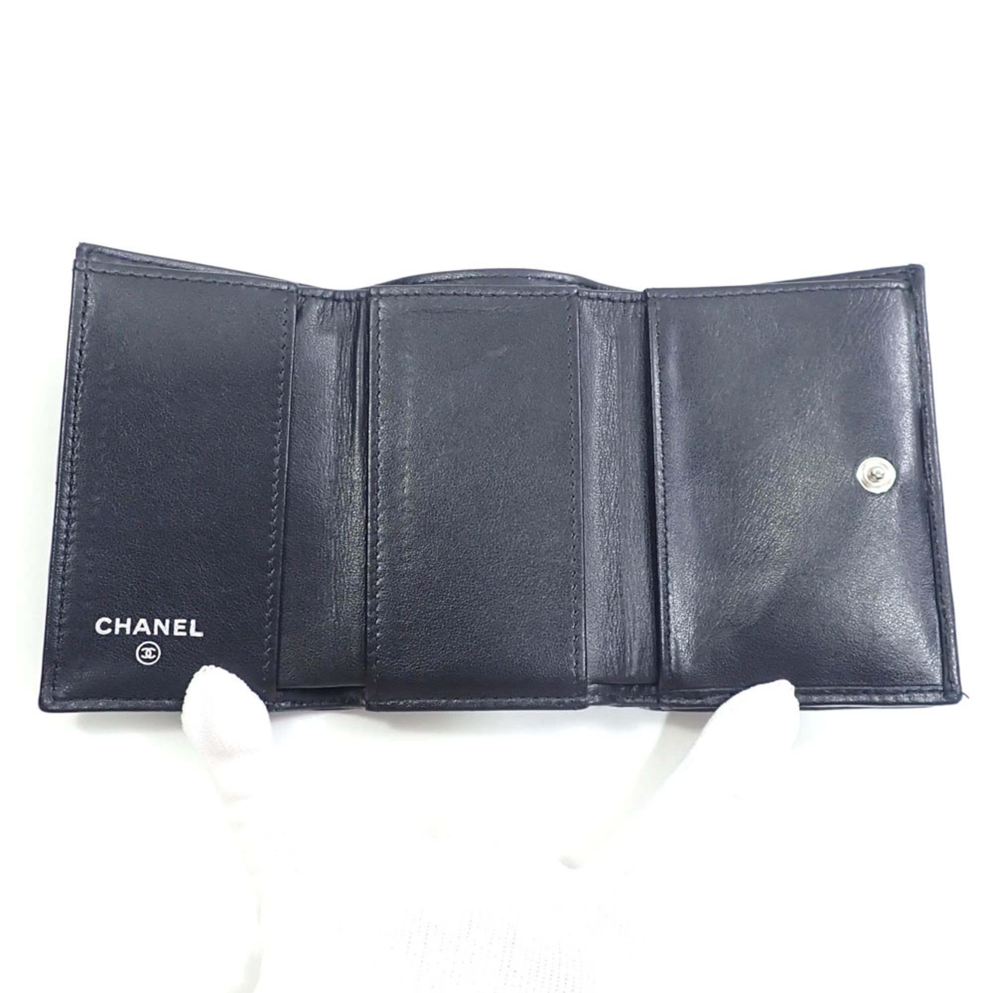Chanel Black Leather Wallet (Tri-Fold) (Pre-Owned)