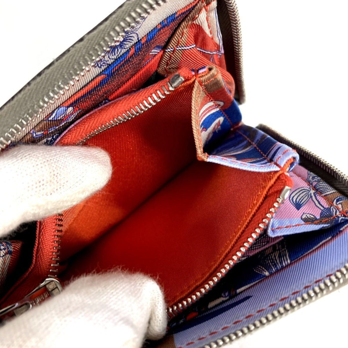 Hermes Gray Epsom Leather Coin Purse/Coin Case (Pre-Owned)