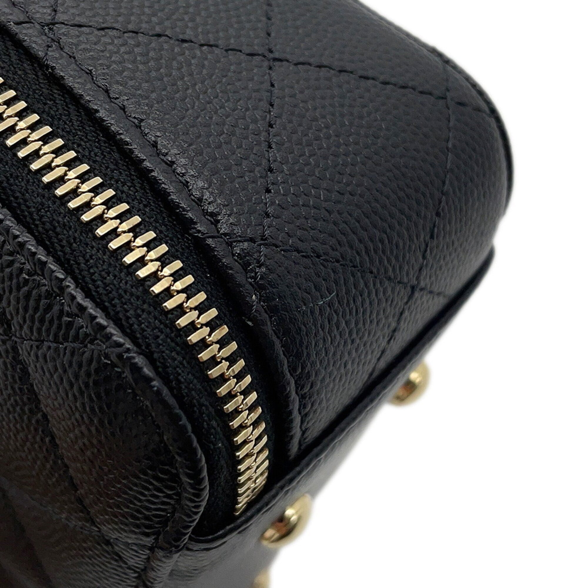 Chanel Matelasse Black Grained Calfskin Handbag Shoulder Bag (Pre-Owned)