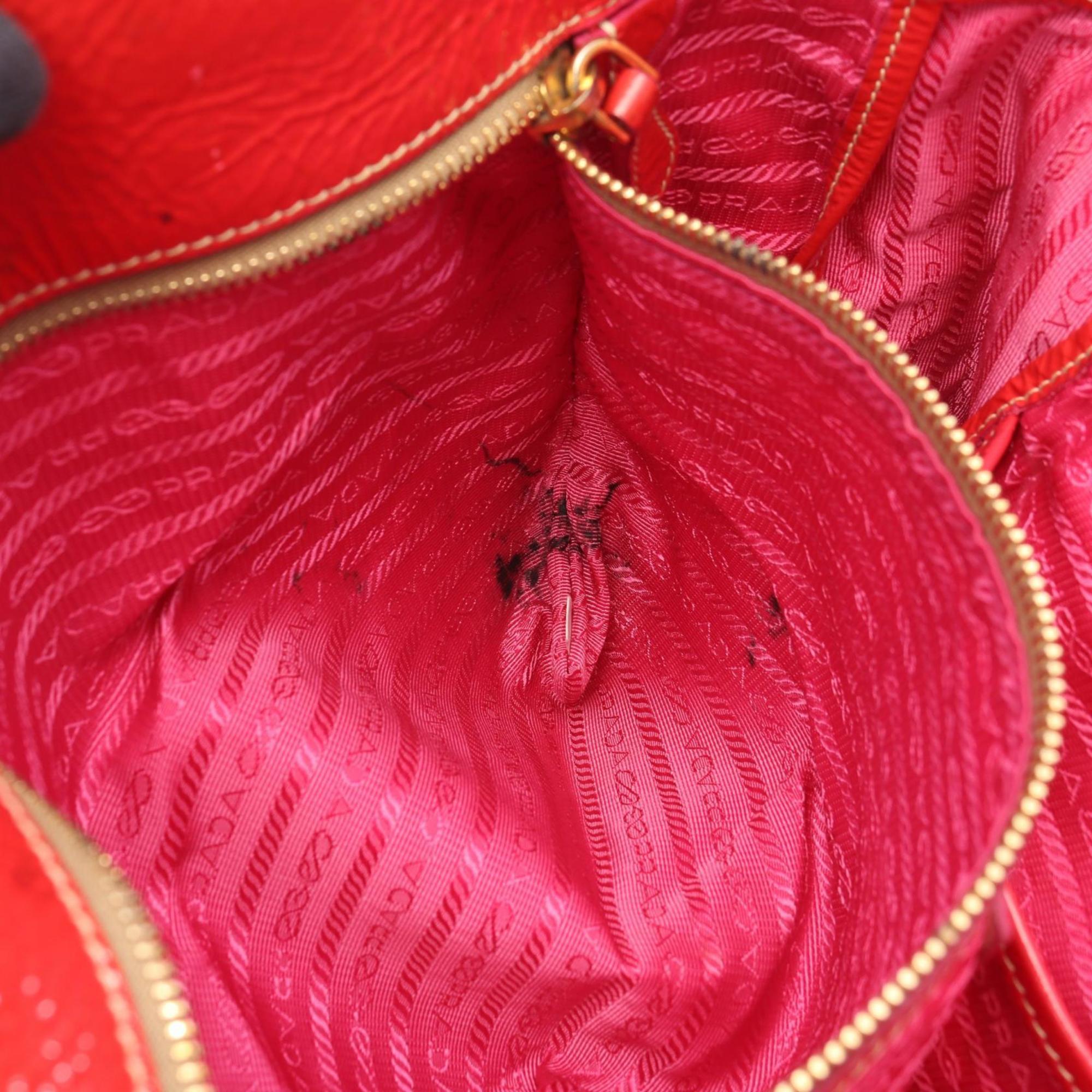 Prada Red Color Patent Leather Handbag Tote Bag (Pre-Owned)