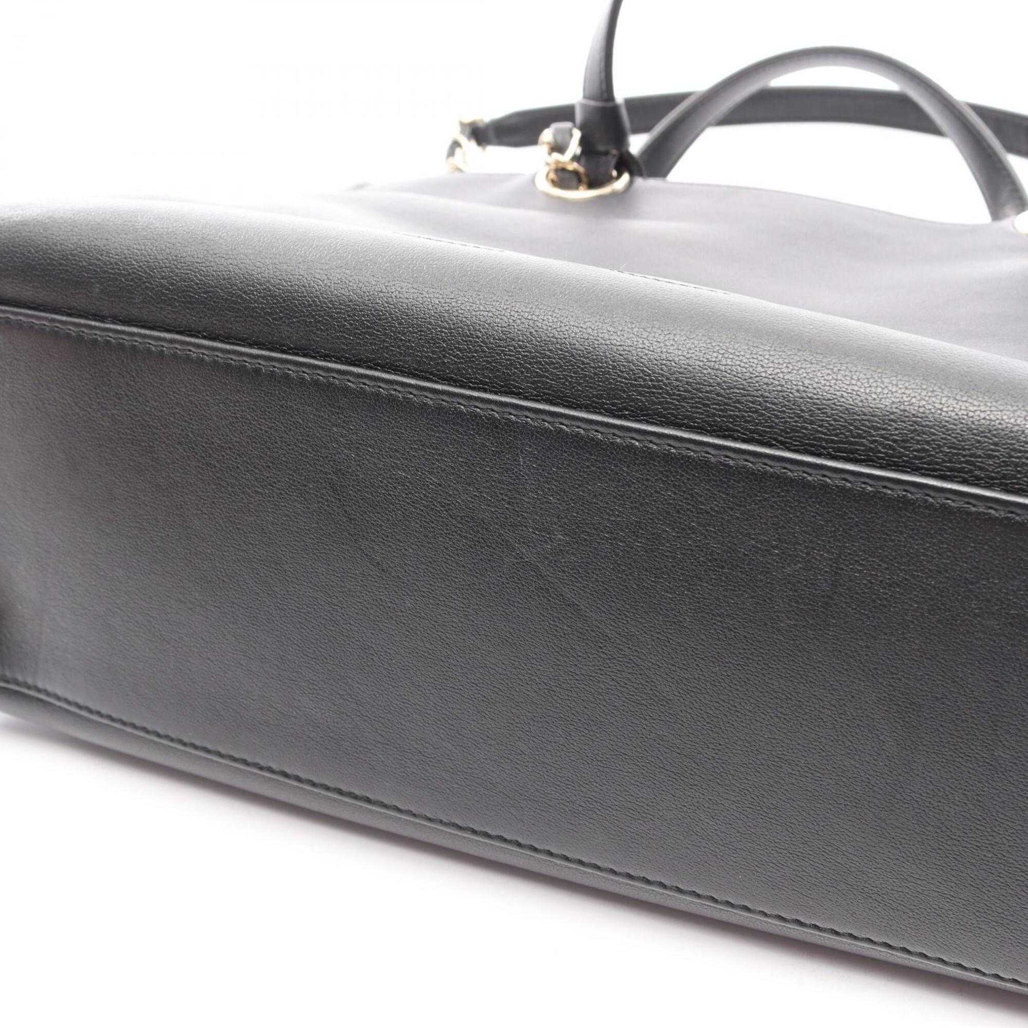 Chanel Black Leather Handbag Shoulder Bag (Pre-Owned)