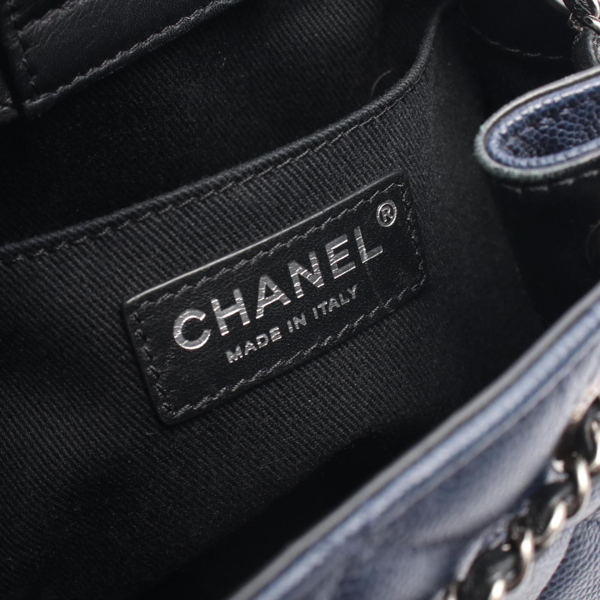 Chanel Black Navy Grained Calfskin Leather Handbag (Pre-Owned)