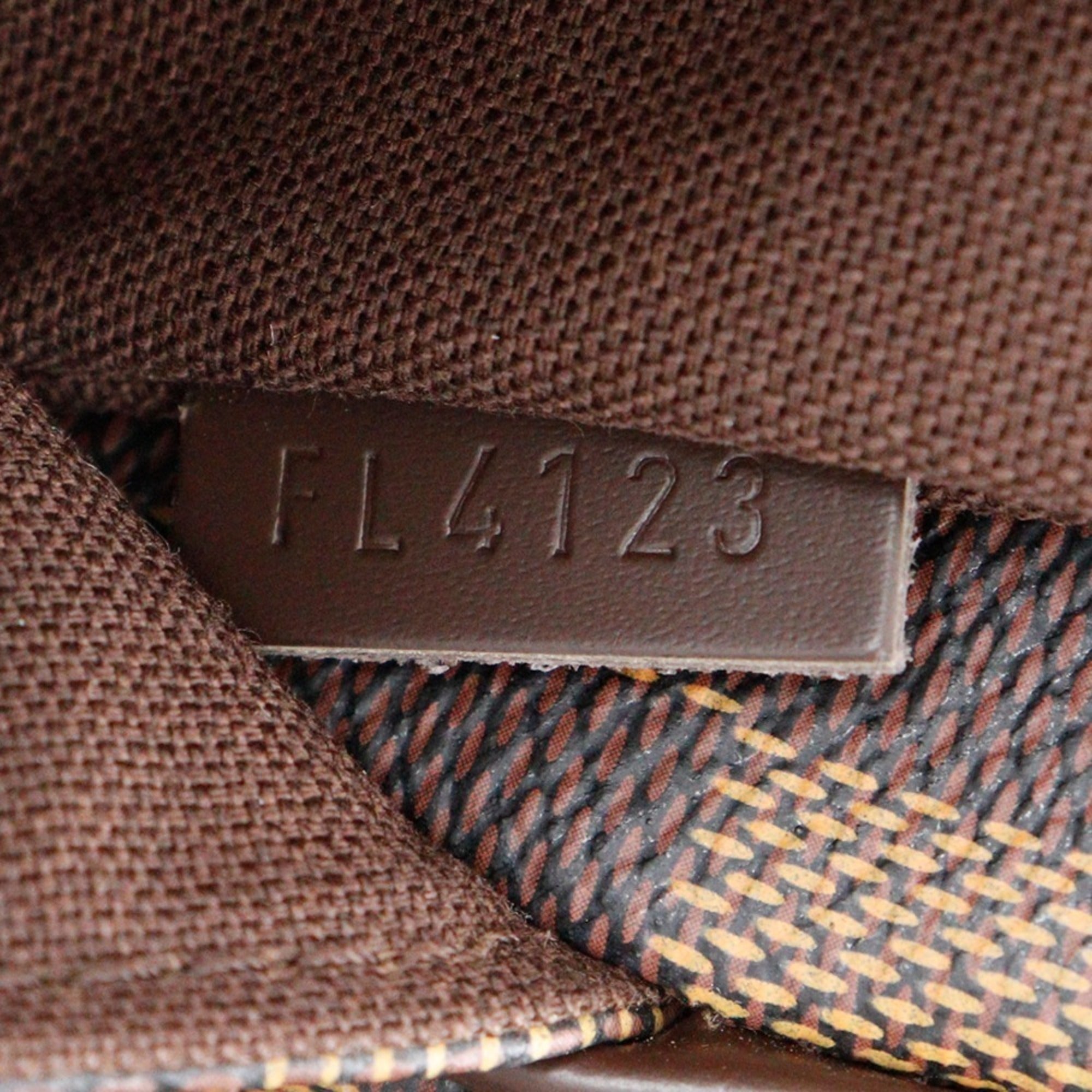 Louis Vuitton Brown Damier Canvas Shoulder Bag (Pre-Owned)