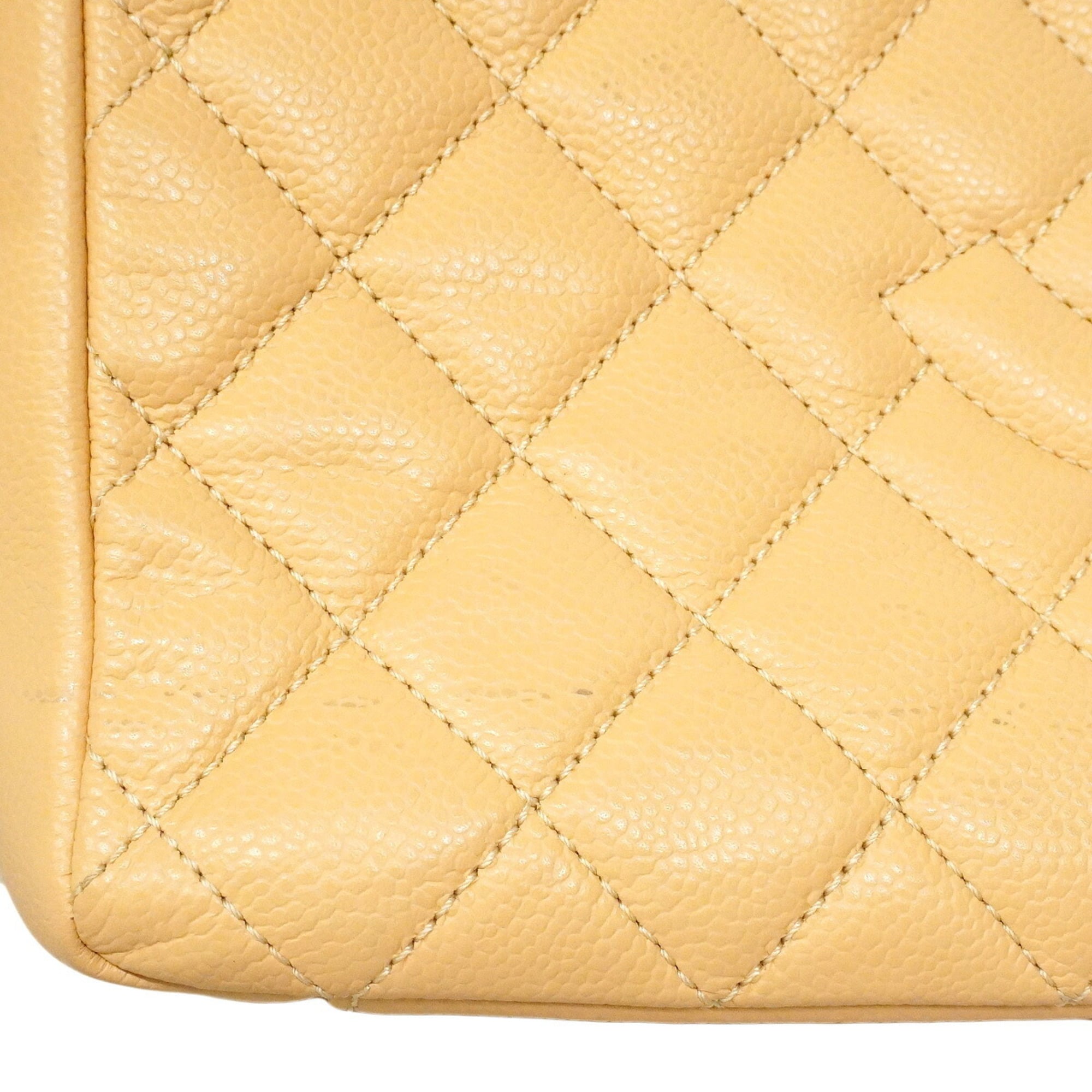 Chanel Beige Grained Calfskin Tote Bag (Pre-Owned)