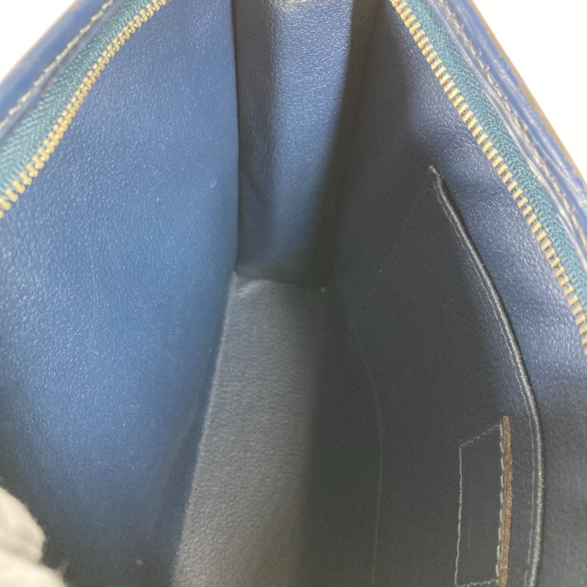 Louis Vuitton Epi Navy Epi Leather Pouch (Pre-Owned)