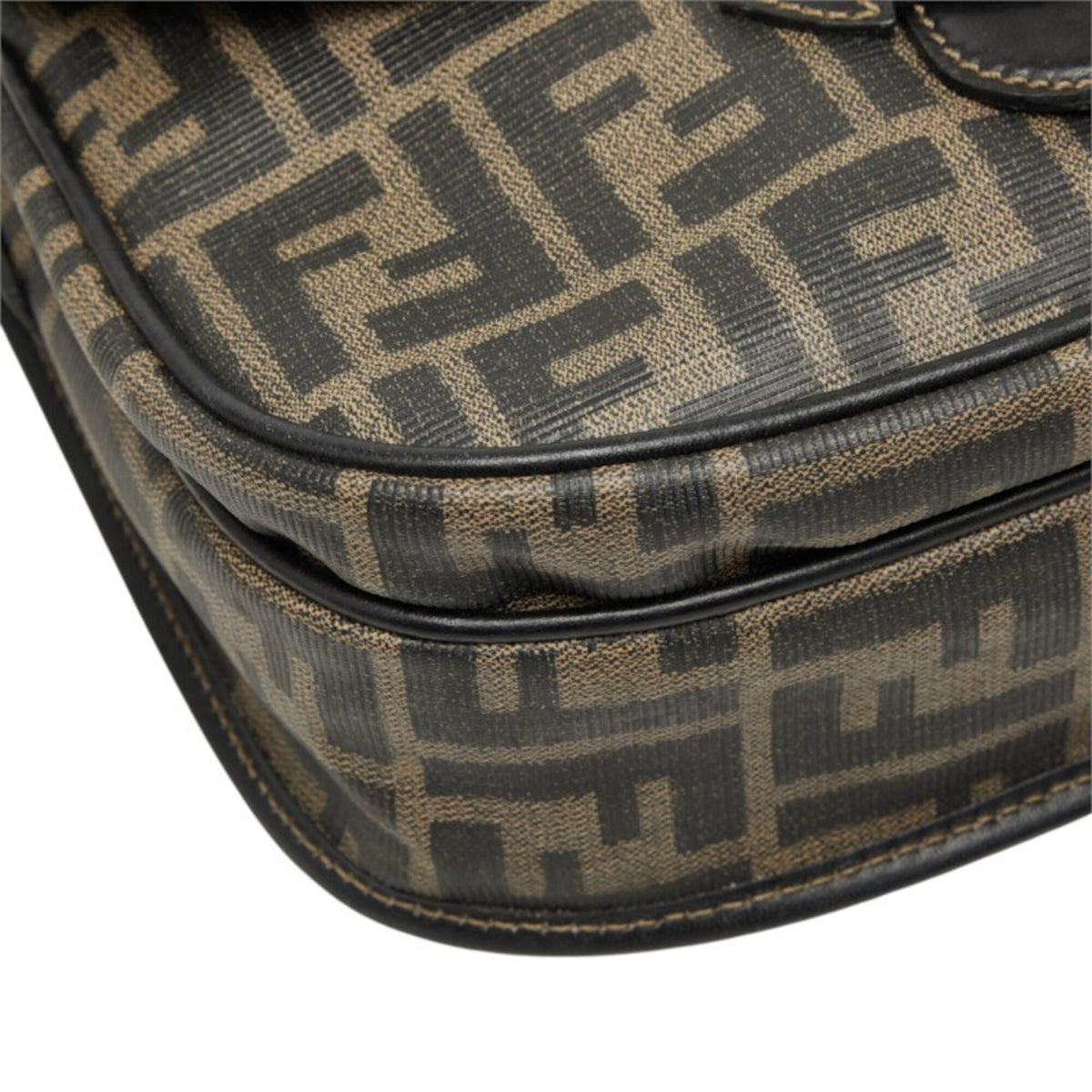 Fendi Brown Leather Shoulder Bag (Pre-Owned)