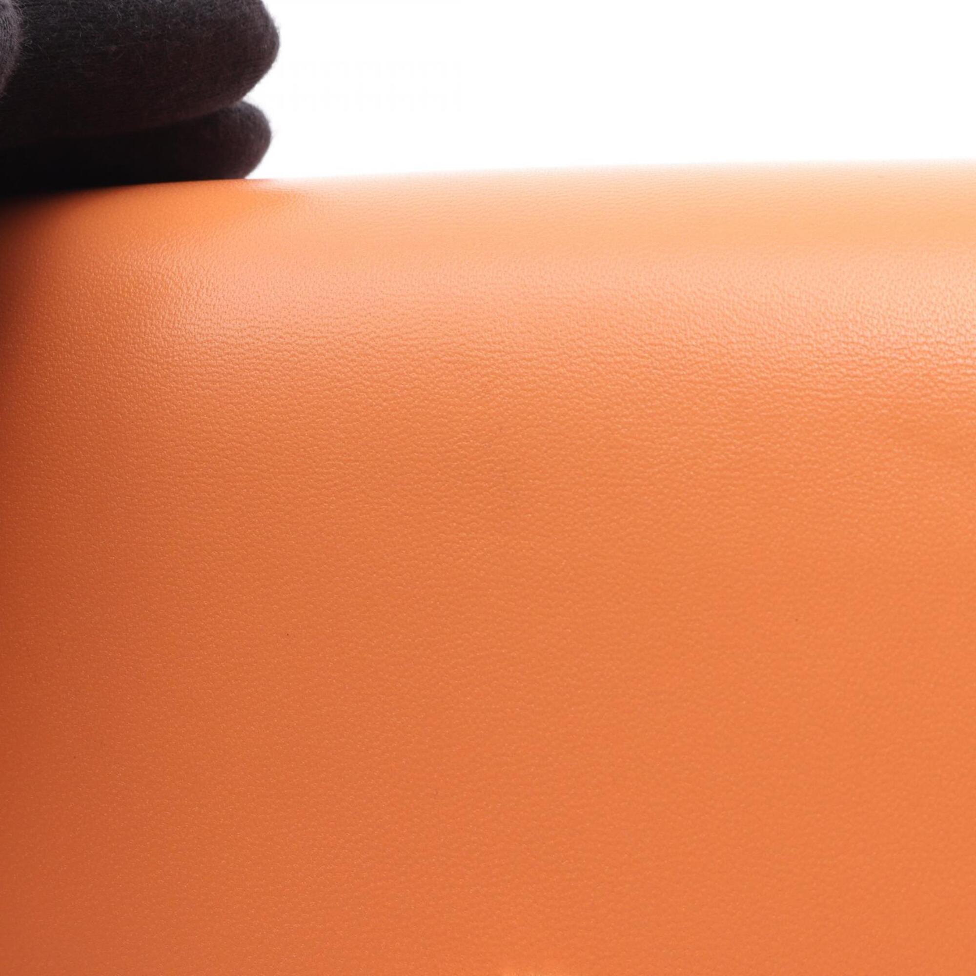 Bvlgari Orange Leather Handbag (Pre-Owned)