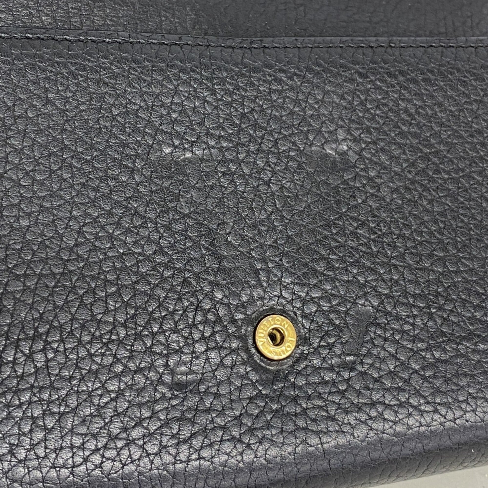 Louis Vuitton Noir Long Wallet (Bi-Fold) (Pre-Owned)