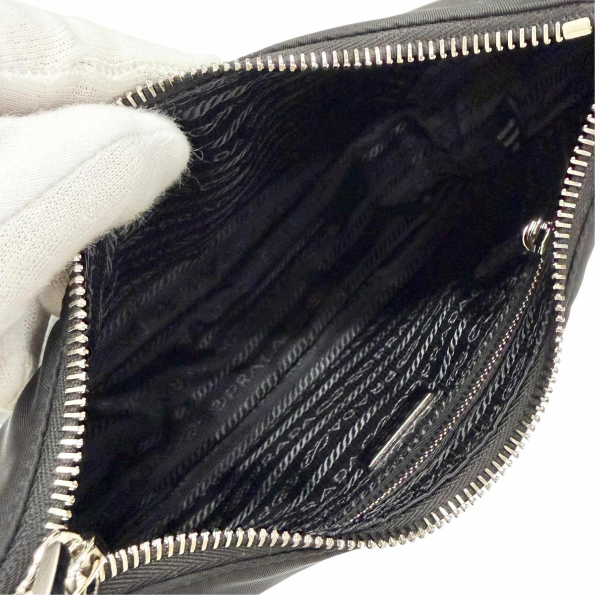 Prada Black Nylon Handbag (Pre-Owned)