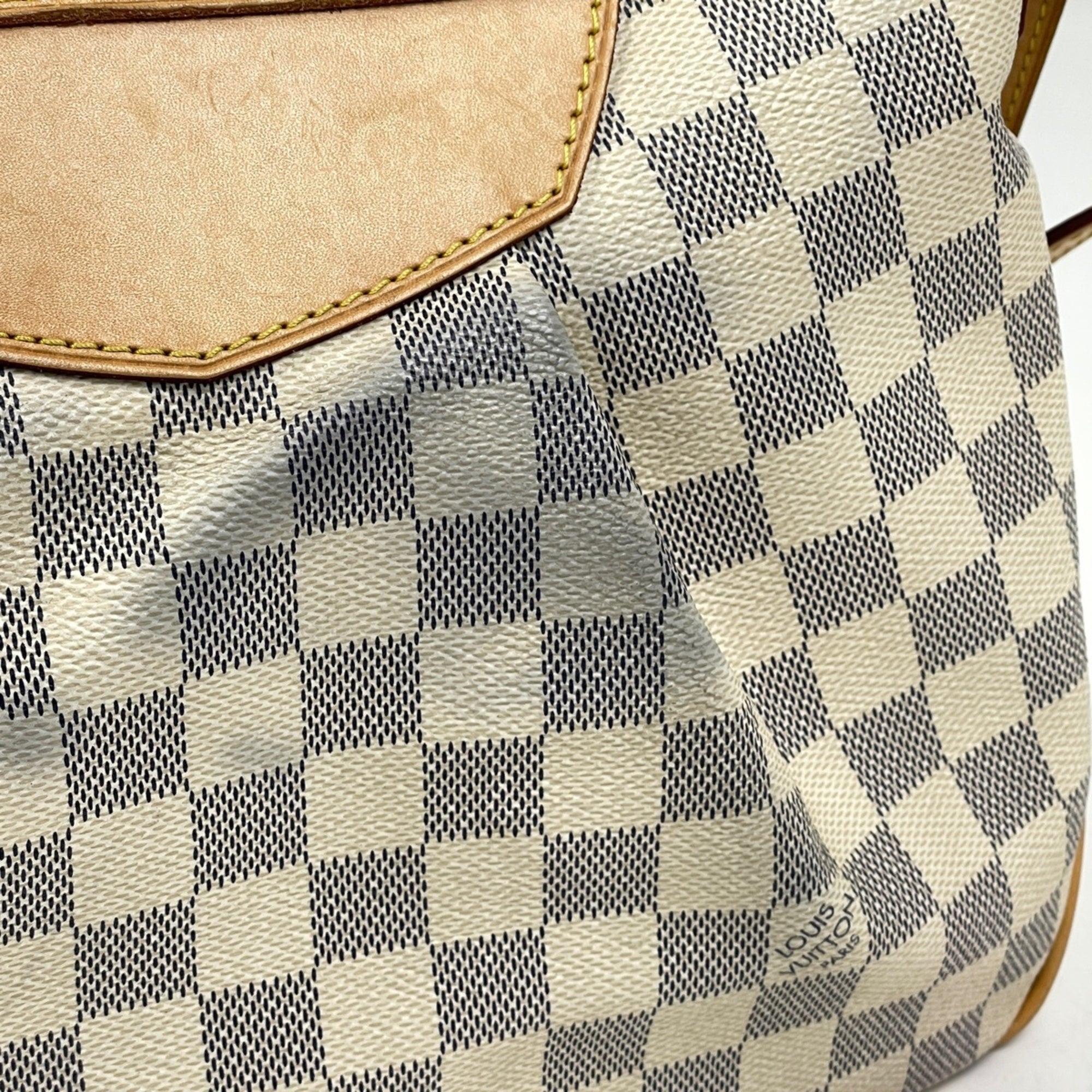 Louis Vuitton White Damier Azur Shoulder Bag (Pre-Owned)
