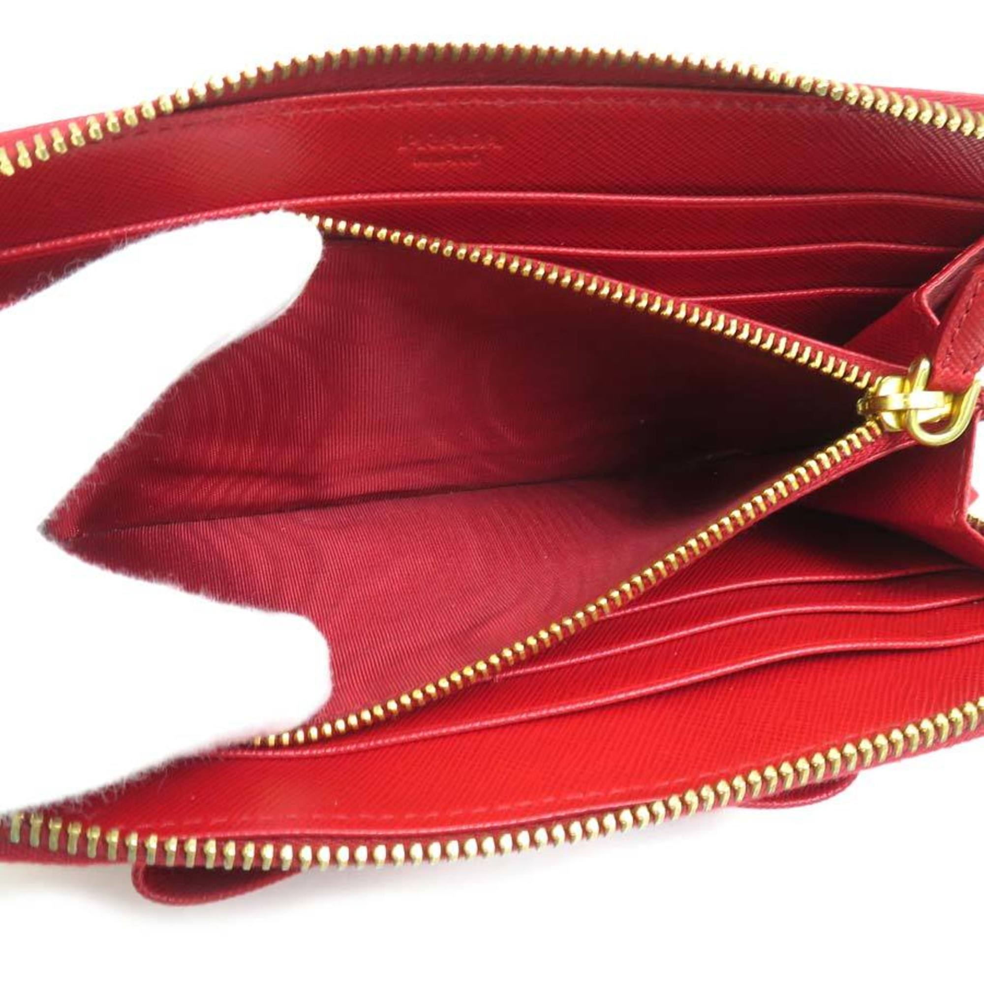 Prada Red Color Leather Long Wallet (Bi-Fold) (Pre-Owned)