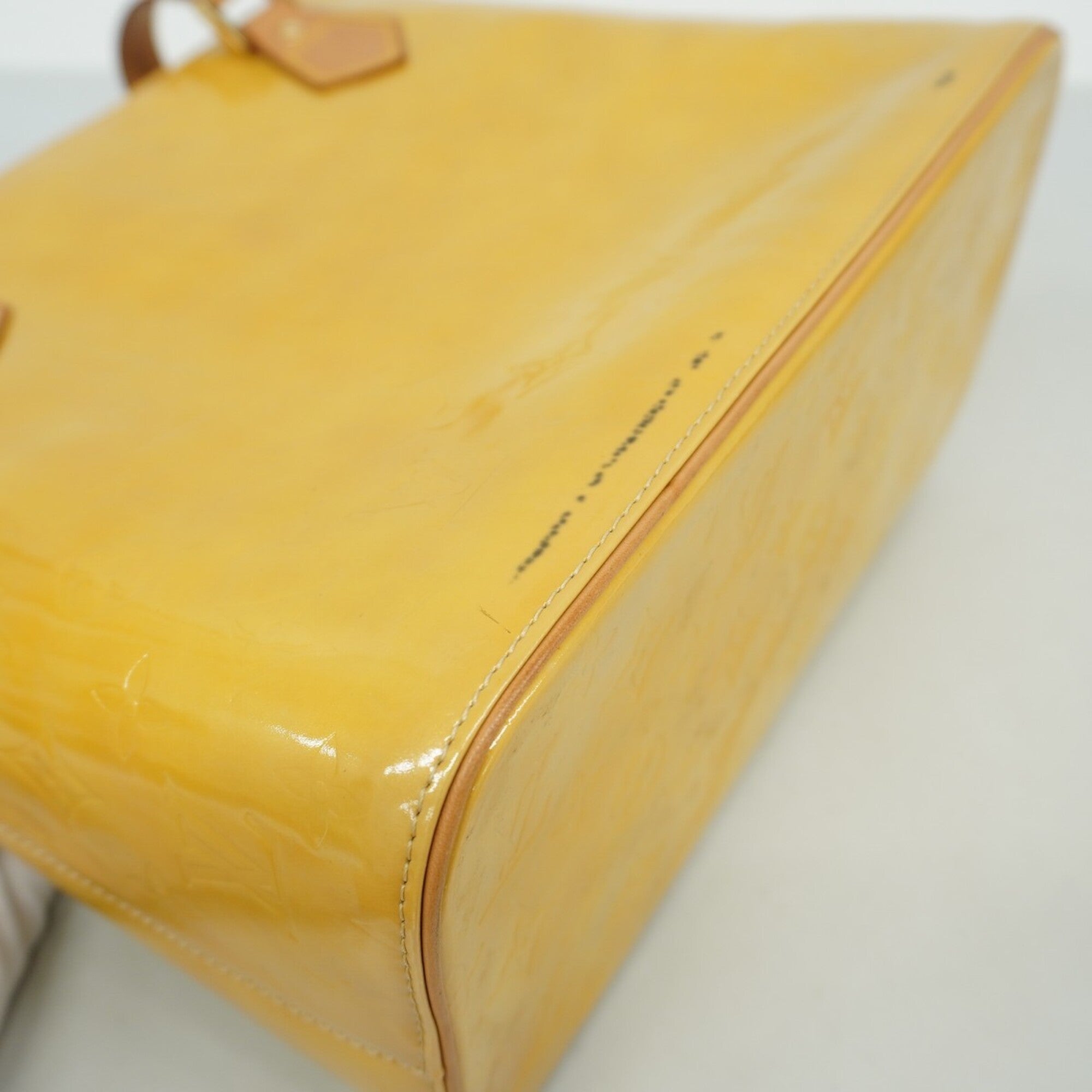 Louis Vuitton Beige Tote Bag (Pre-Owned)