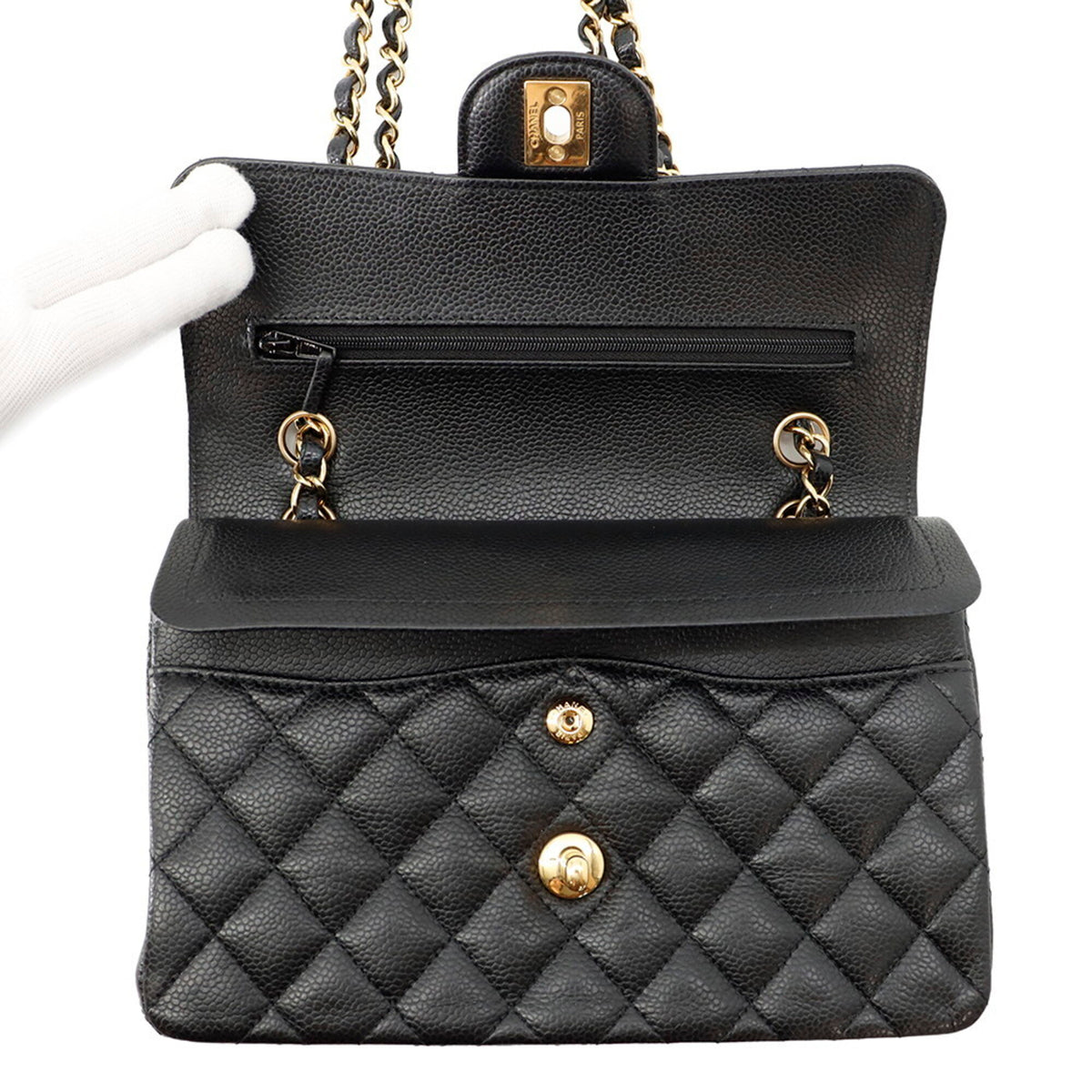 Chanel Matelasse Black Grained Calfskin Handbag Shoulder Bag (Pre-Owned)