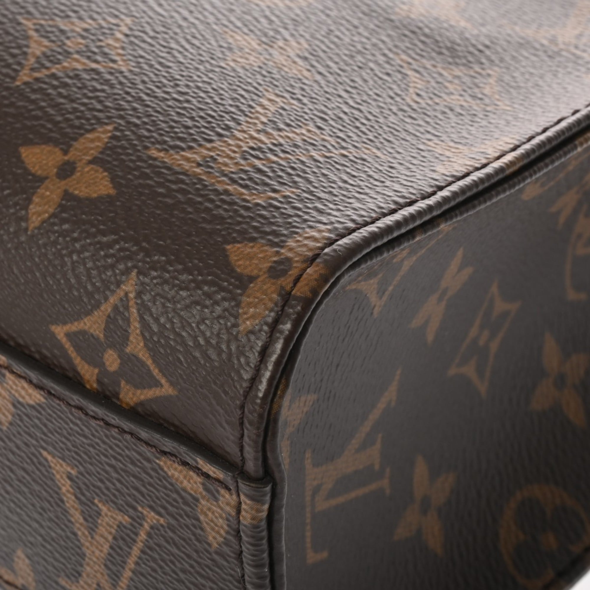 Louis Vuitton Brown Monogram Canvas Tote Bag (Pre-Owned)