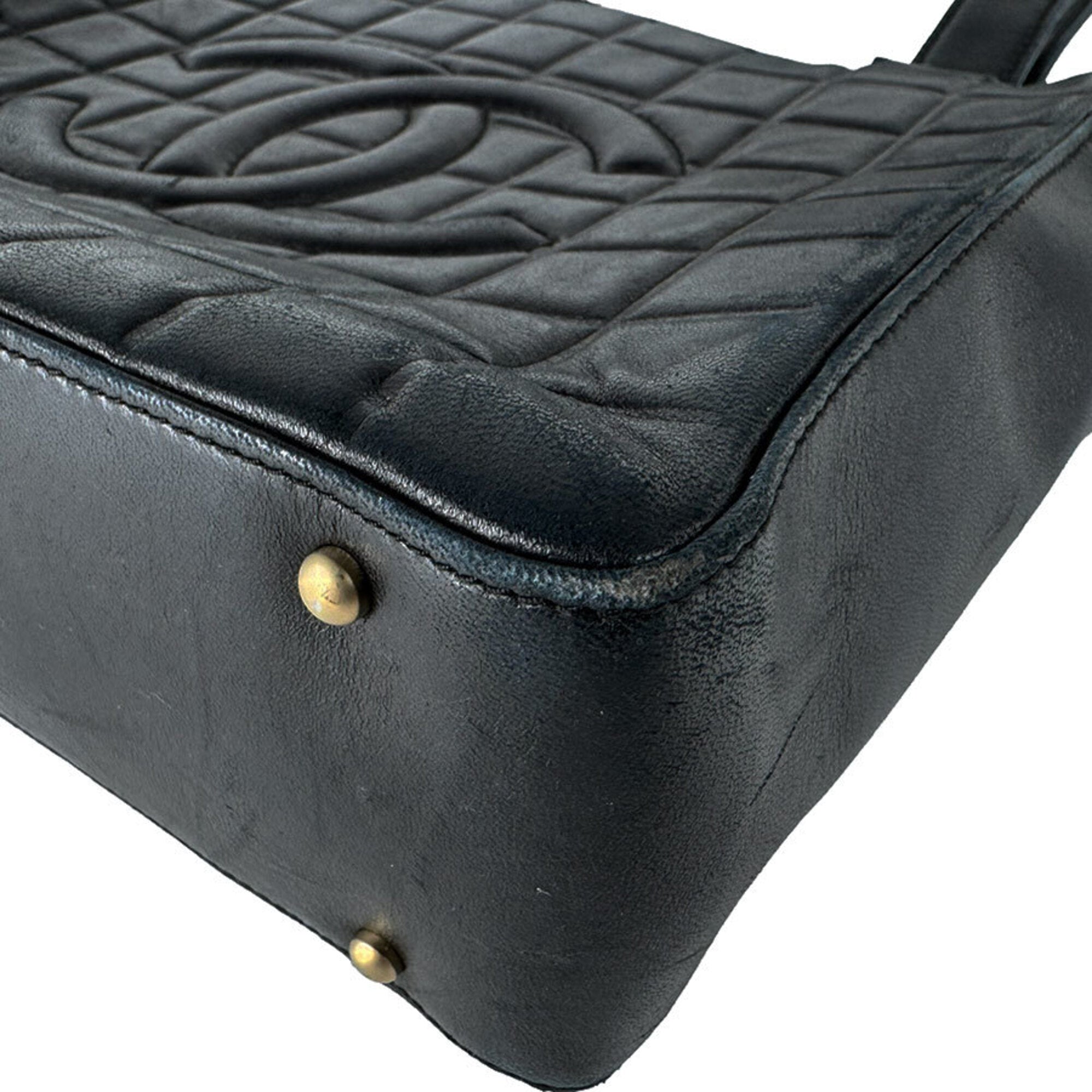 Chanel Black Leather Handbag (Pre-Owned)