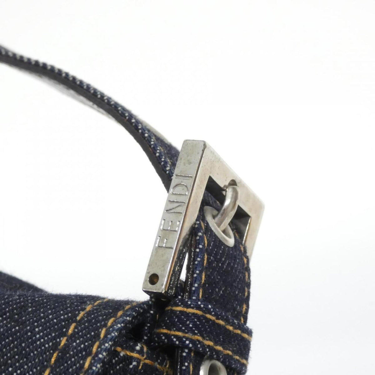 Fendi Baguette Navy Denim Shoulder Bag (Pre-Owned)