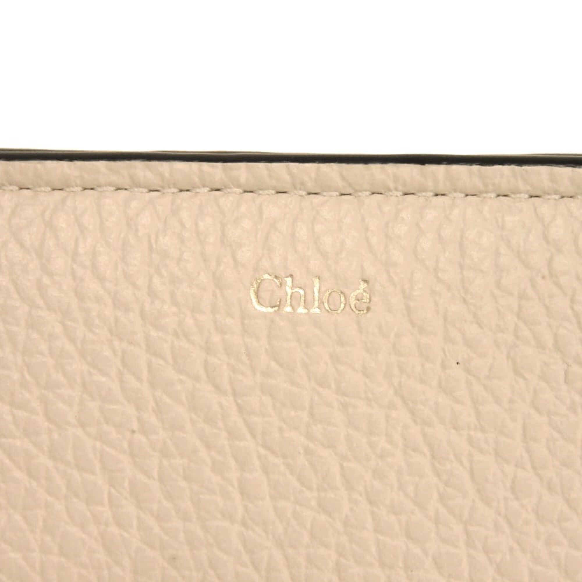 Chloé White Leather Wallet (Bi-Fold) (Pre-Owned)
