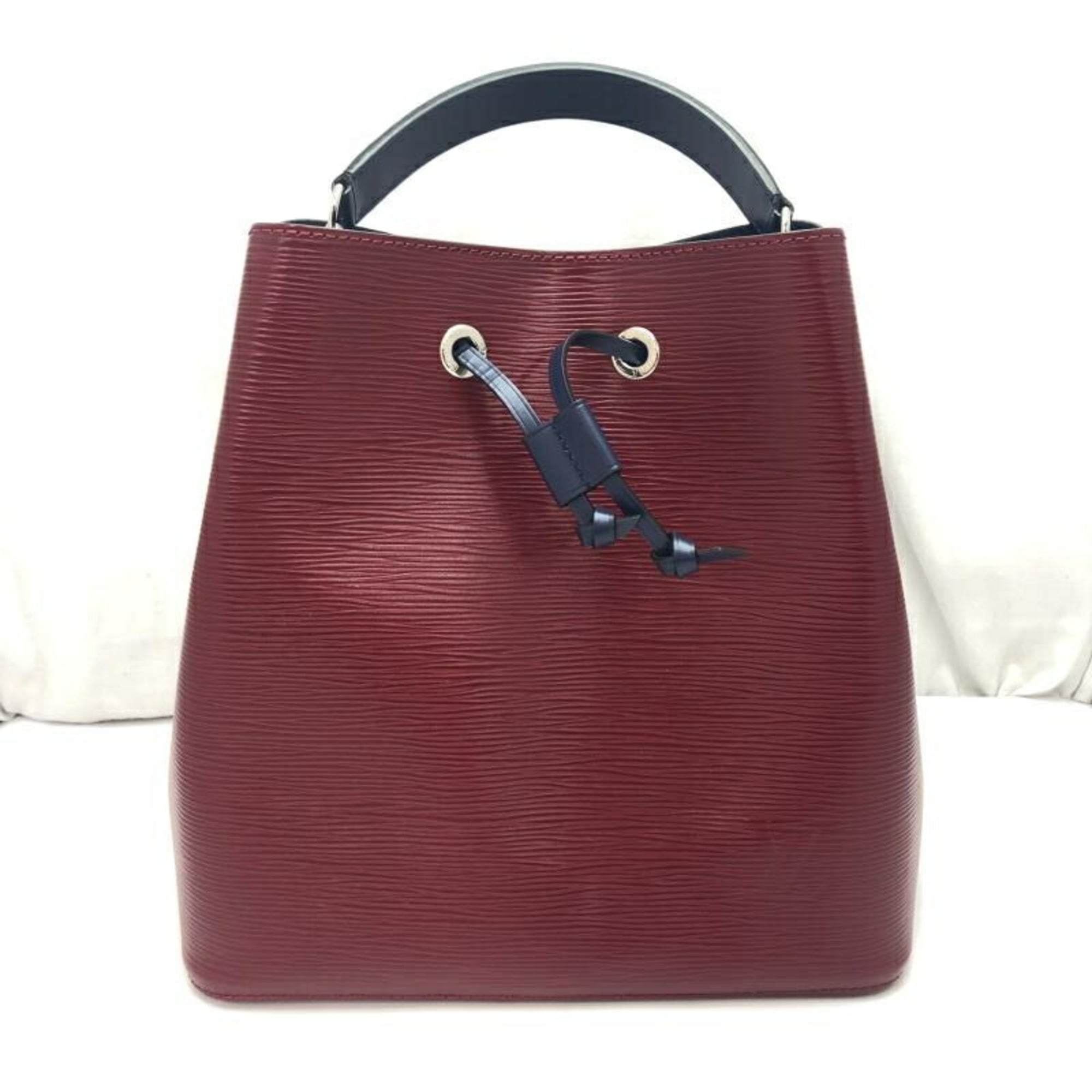 Louis Vuitton Epi Cherry Epi Leather Handbag (Pre-Owned)