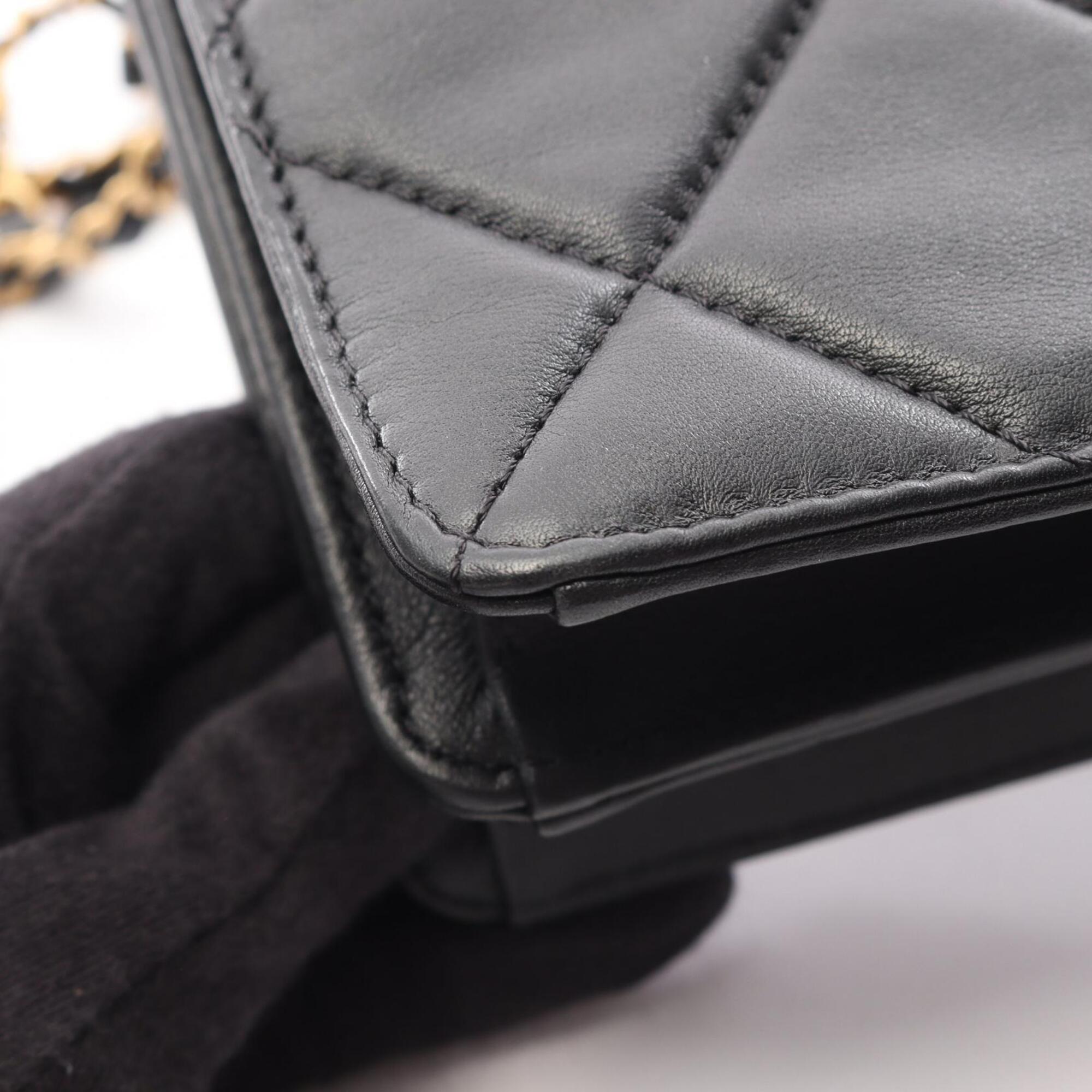Chanel Black Leather Handbag Shoulder Bag (Pre-Owned)
