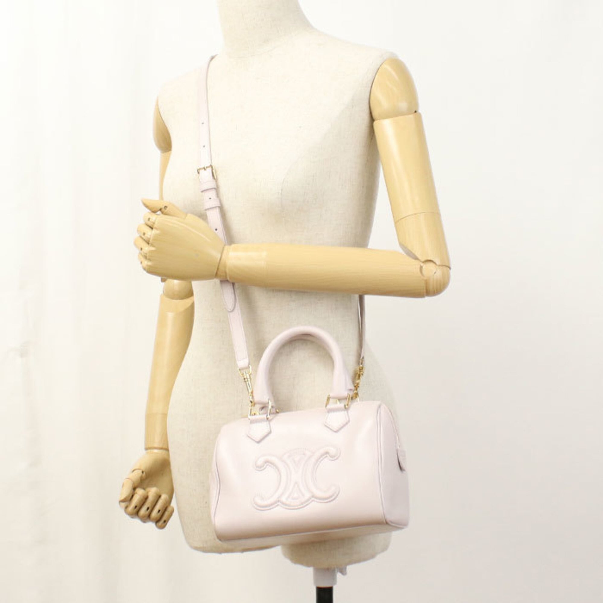 Celine Pink Leather Handbag (Pre-Owned)