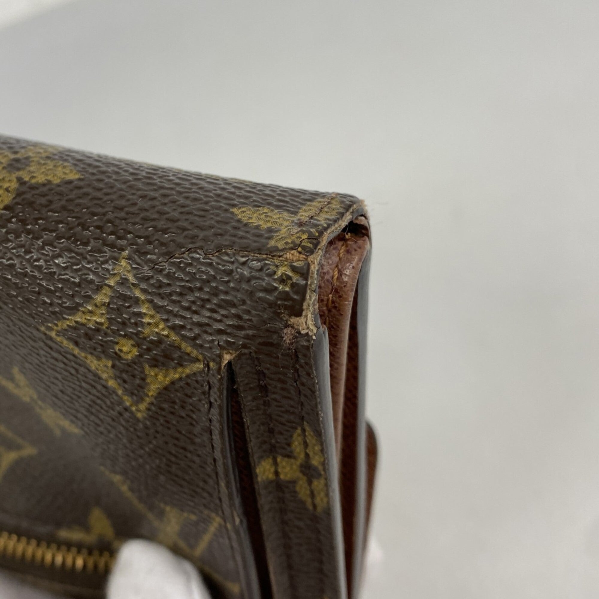Louis Vuitton Brown Wallet (Tri-Fold) (Pre-Owned)