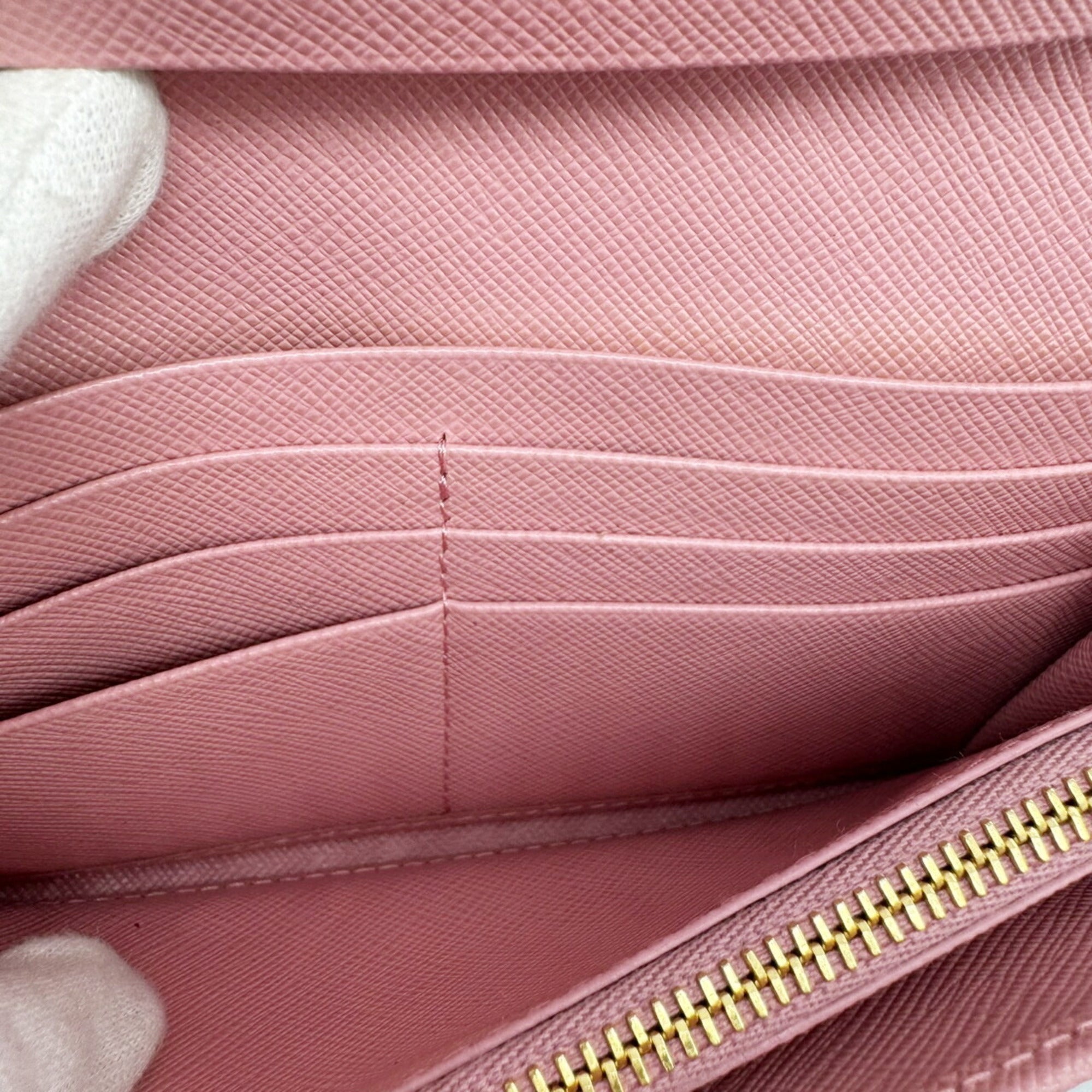Prada Saffiano Pink Saffiano Long Wallet (Bi-Fold) (Pre-Owned)