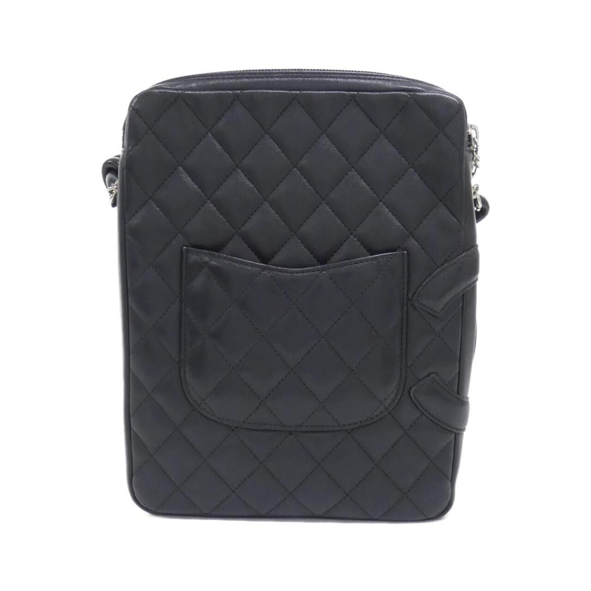 Chanel Black Leather Shoulder Bag (Pre-Owned)
