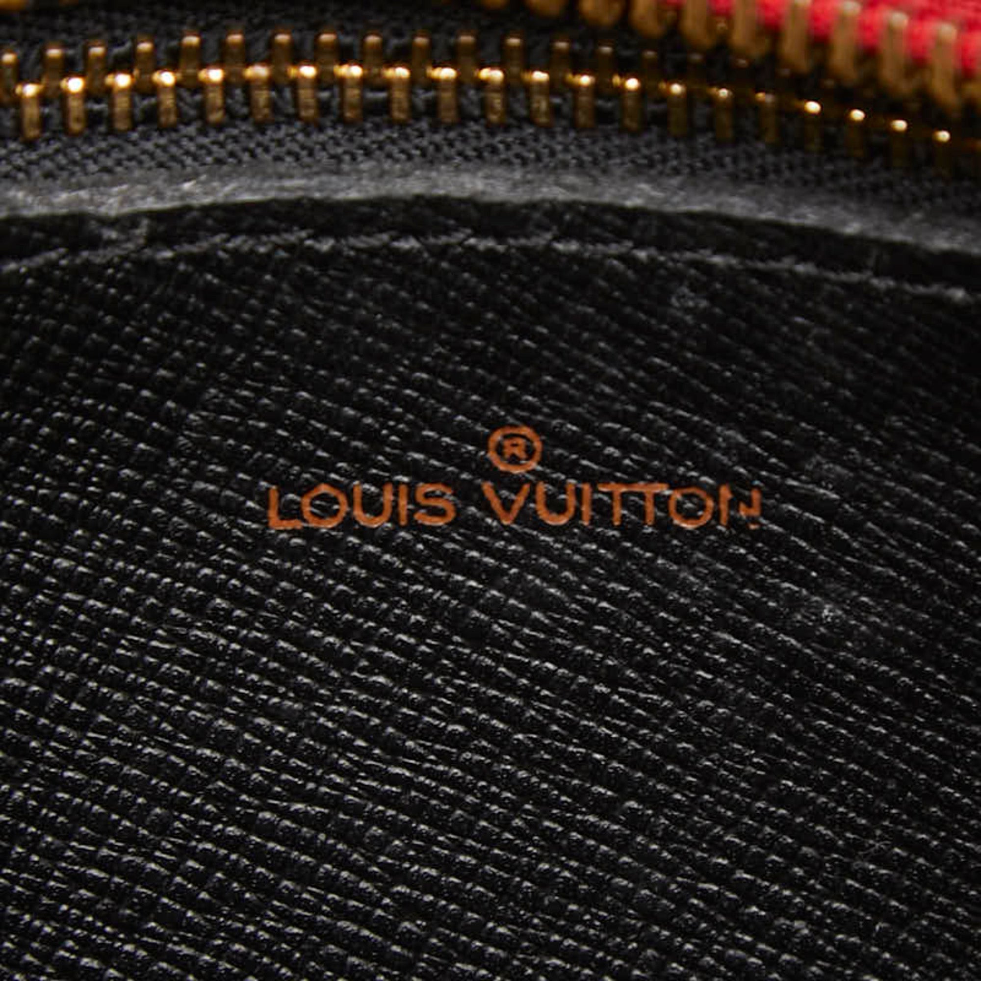 Louis Vuitton Epi Castilian Red Leather Shoulder Bag (Pre-Owned)