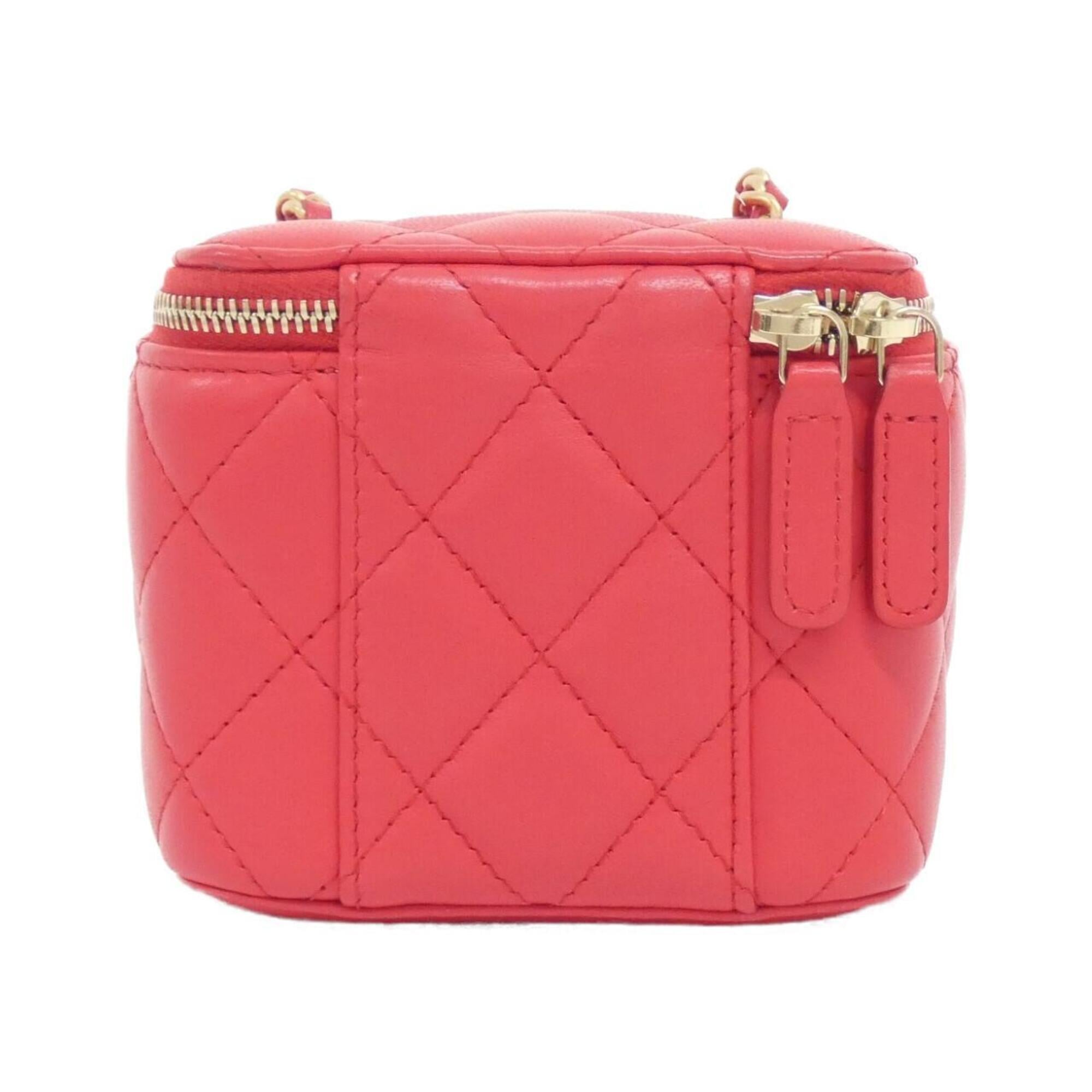 Chanel Red Color Leather Shoulder Bag (Pre-Owned)