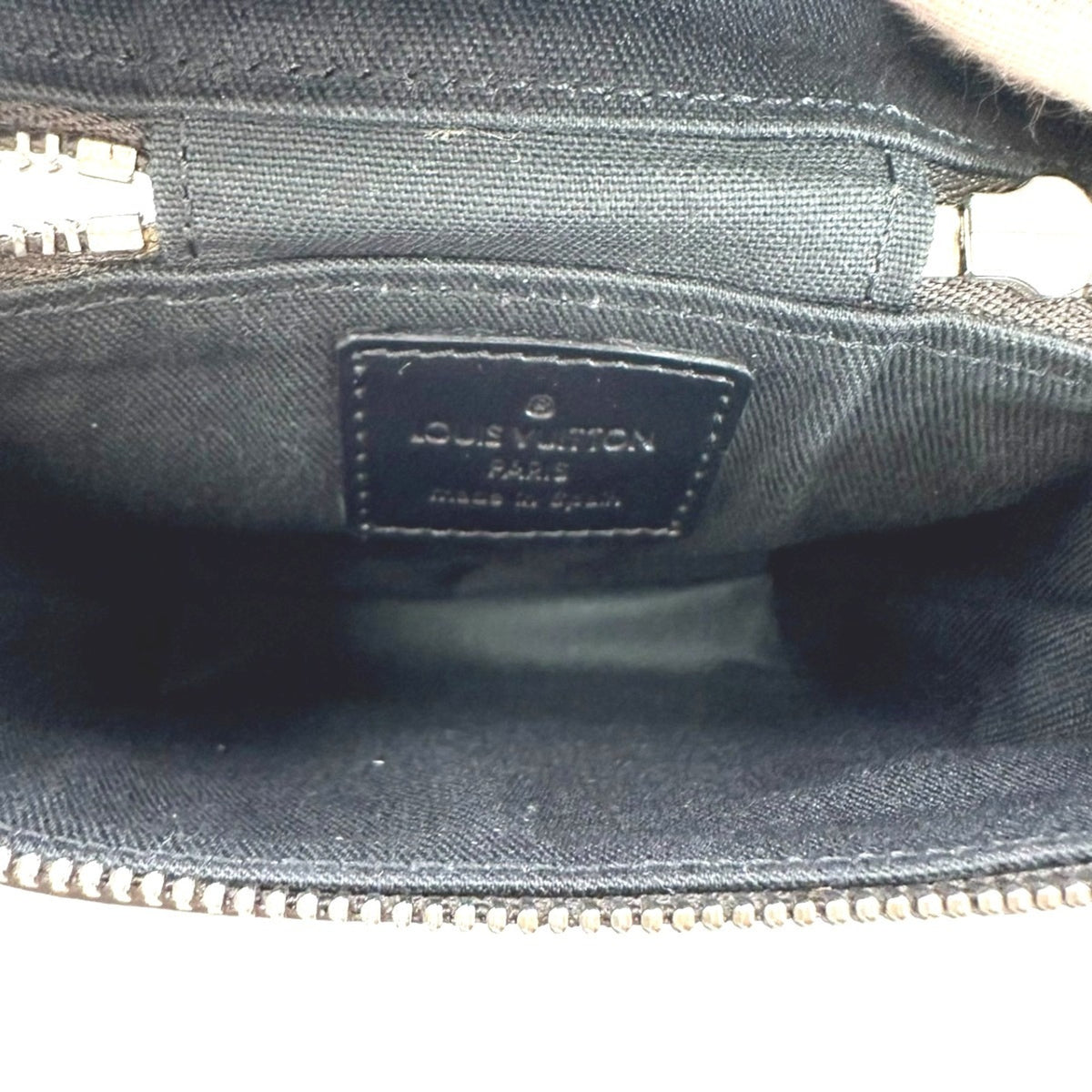 Louis Vuitton Brown Leather Pouch (Pre-Owned)