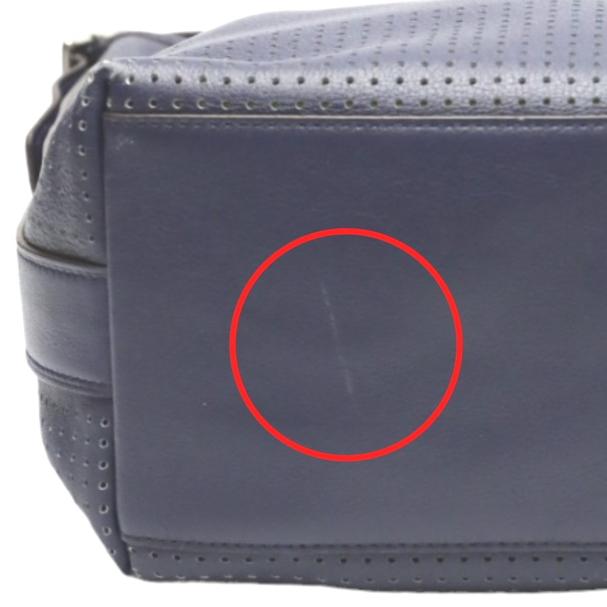 Coach Navy Leather Shoulder Bag (Pre-Owned)