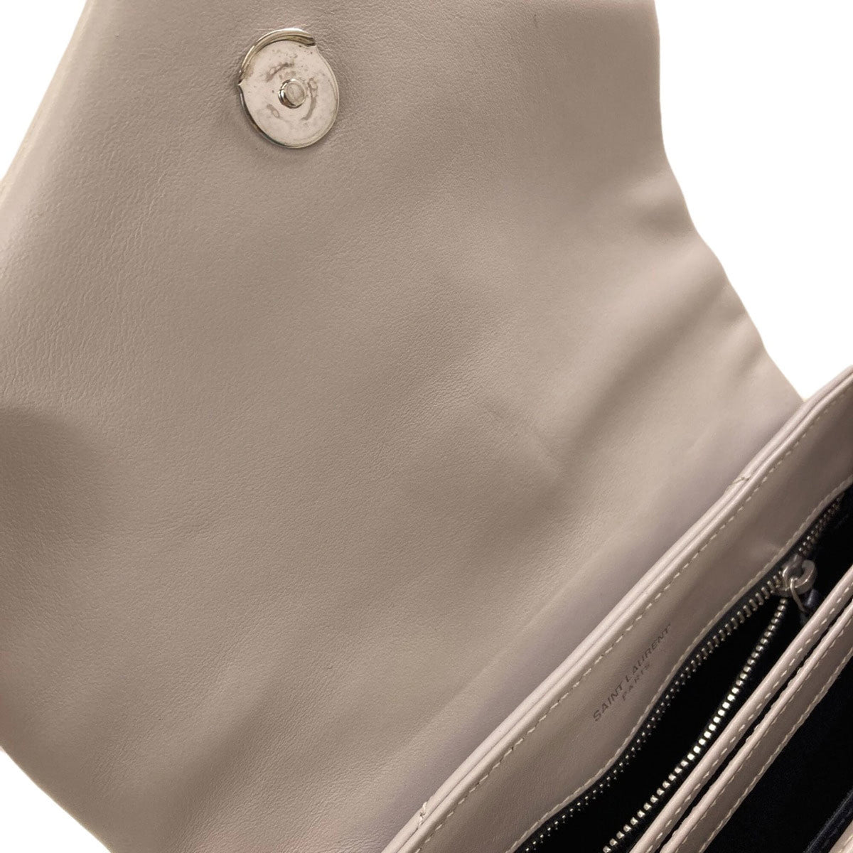 Yves Saint Laurent Light Gray Leather Shoulder Bag (Pre-Owned)