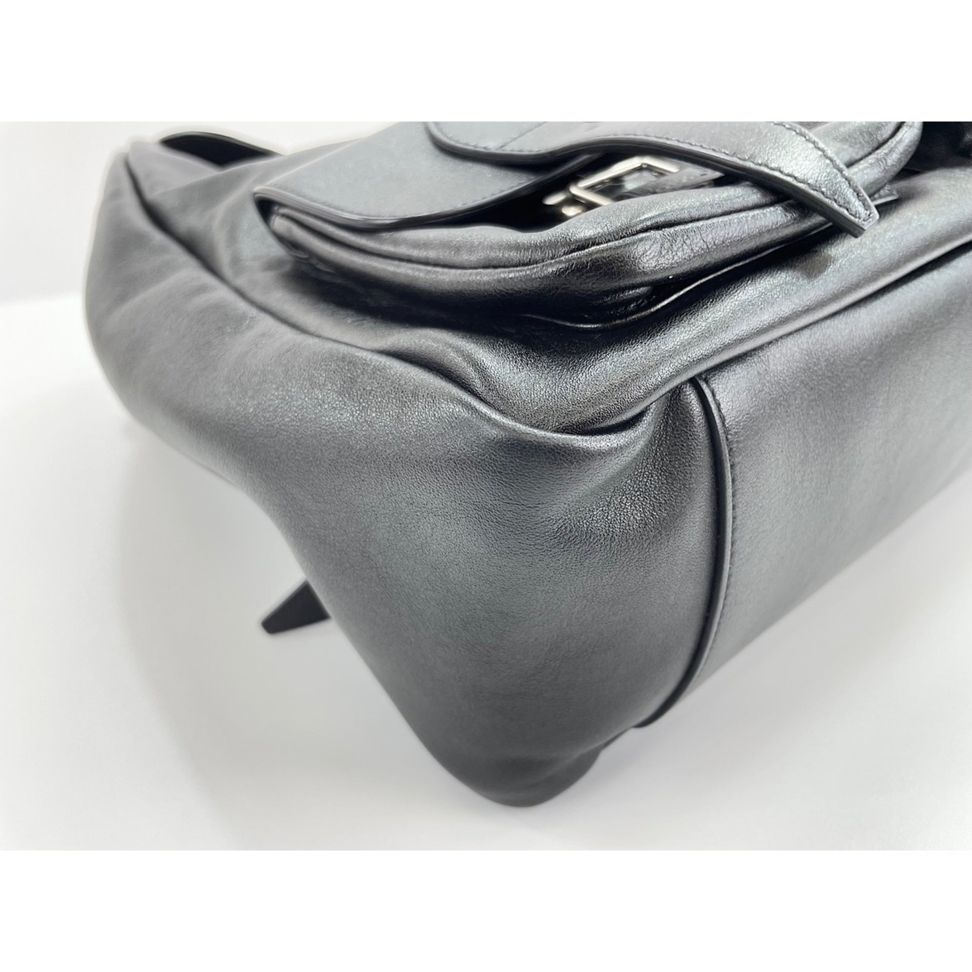 Yves Saint Laurent Black Backpack (Pre-Owned)