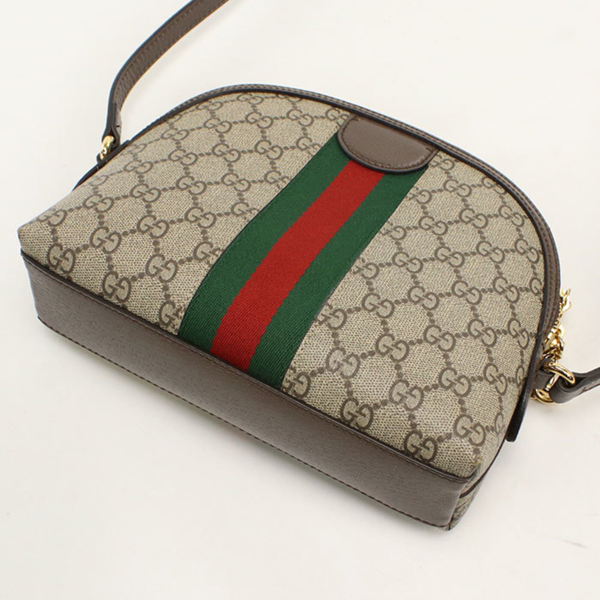 Gucci Beige Gg Supreme Shoulder Bag (Pre-Owned)