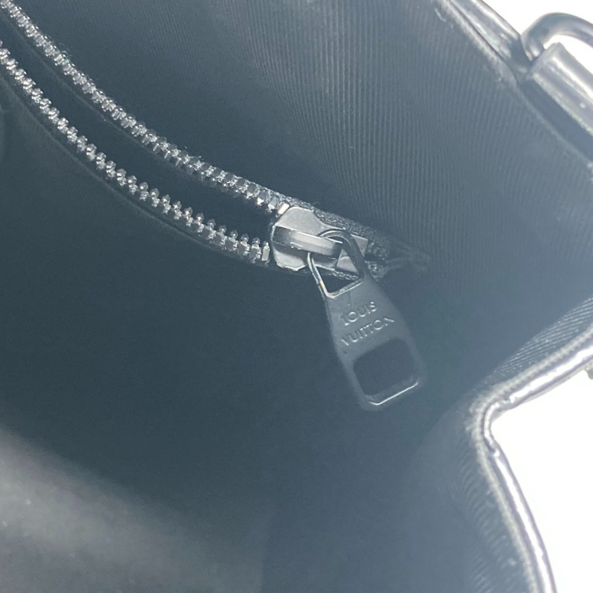 Louis Vuitton Black Noir Epi Leather Handbag Tote Bag (Pre-Owned)