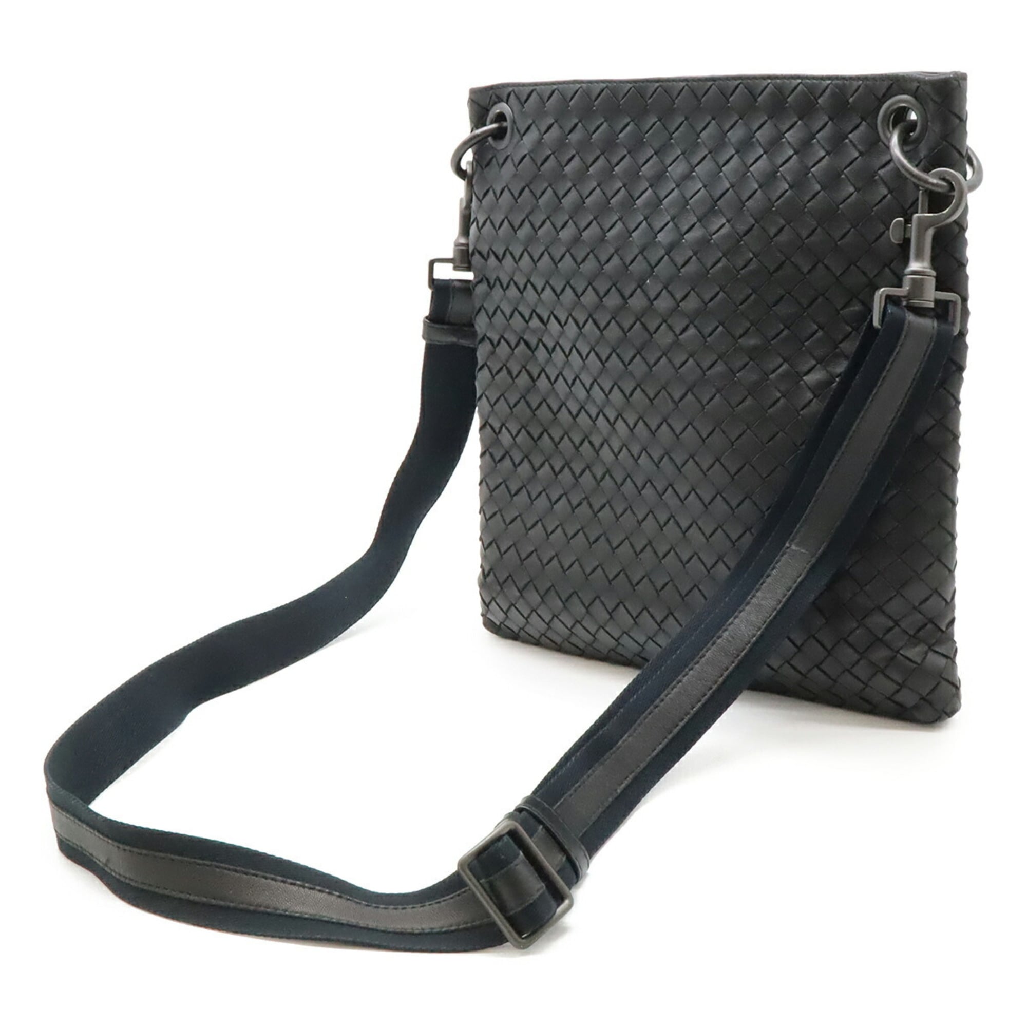 Bottega Veneta Black Intrecciato Shoulder Bag (Pre-Owned)