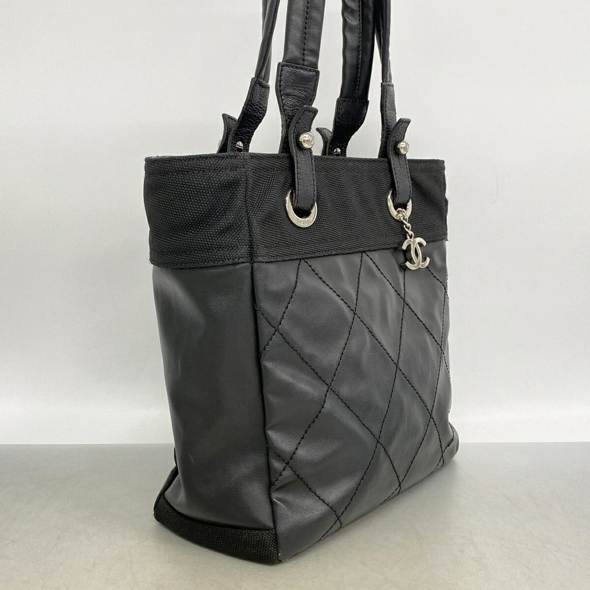 Chanel Black Canvas Tote Bag (Pre-Owned)