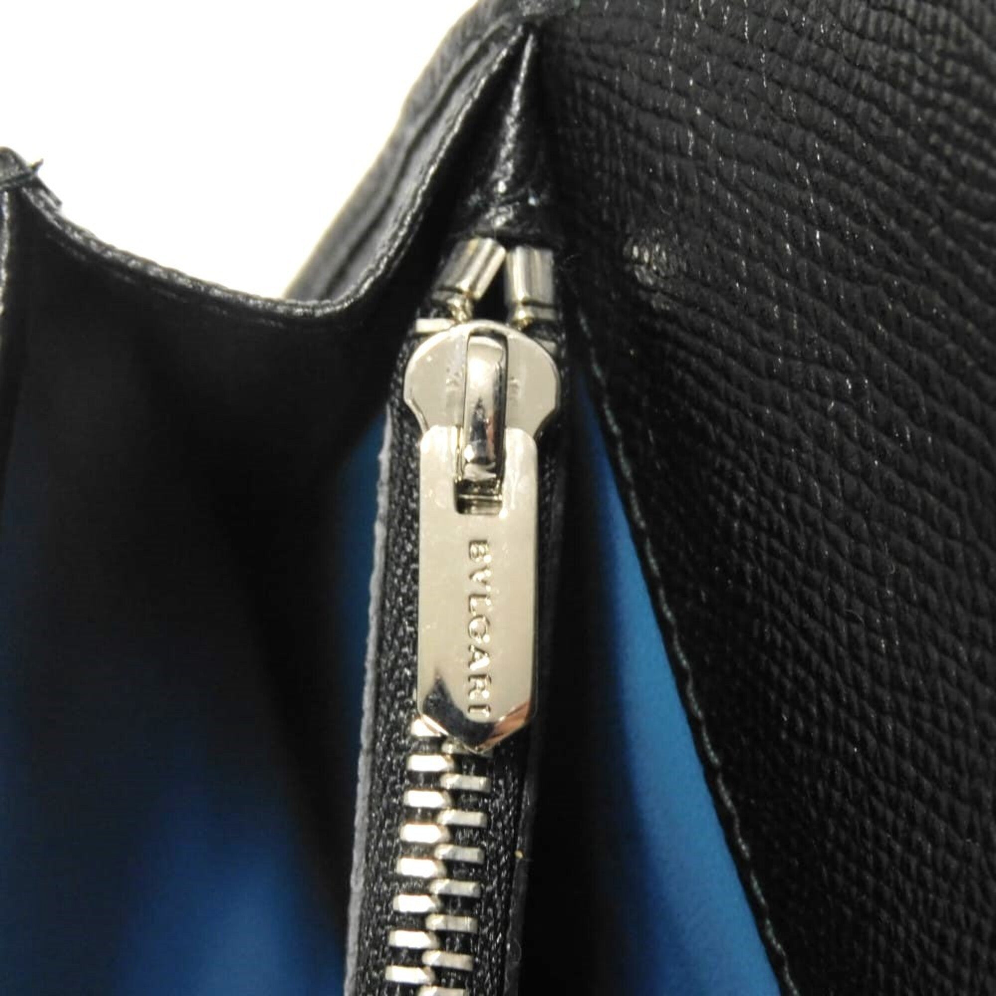 Bvlgari Black Leather Long Wallet (Bi-Fold) (Pre-Owned)