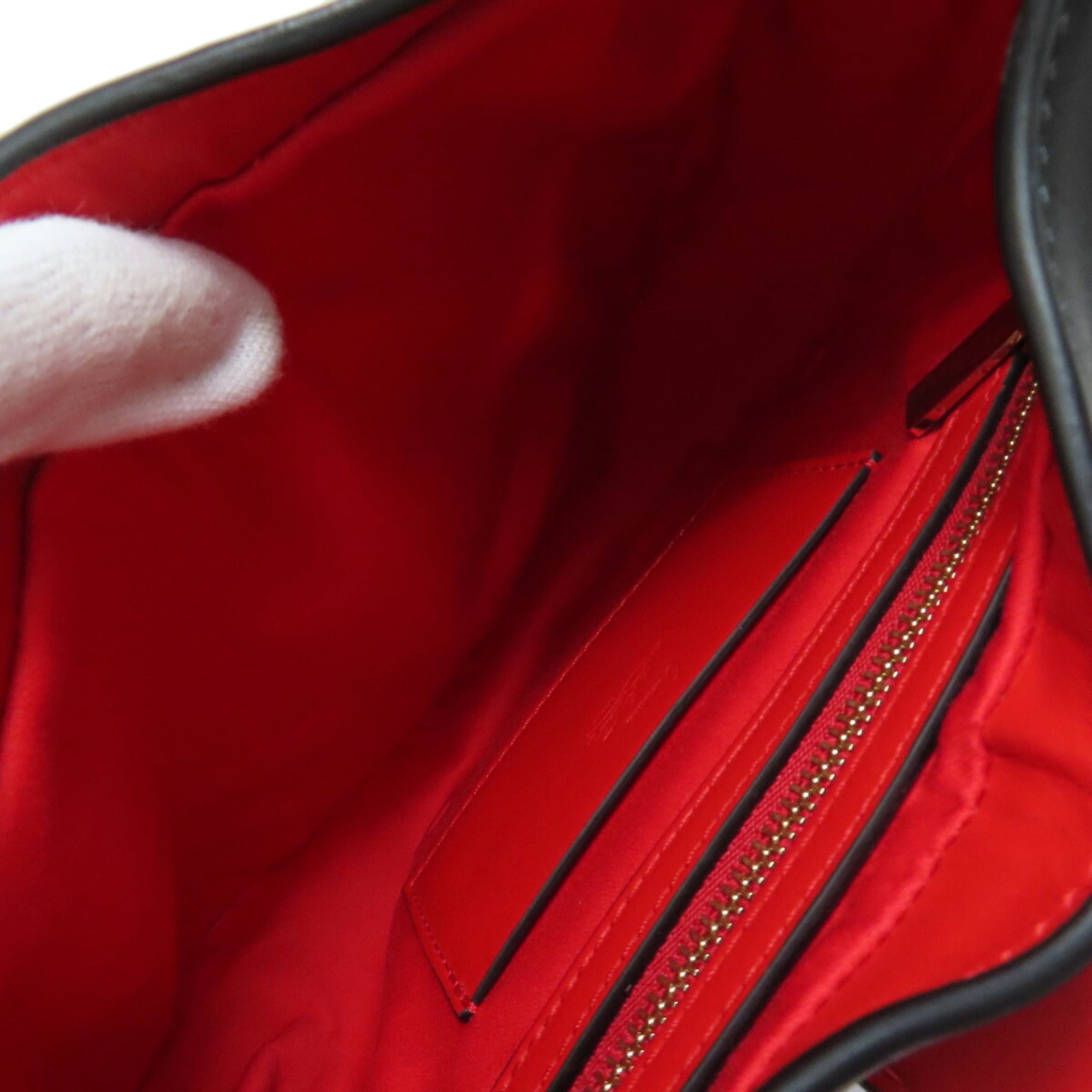 Christian Louboutin Black Leather Handbag (Pre-Owned)