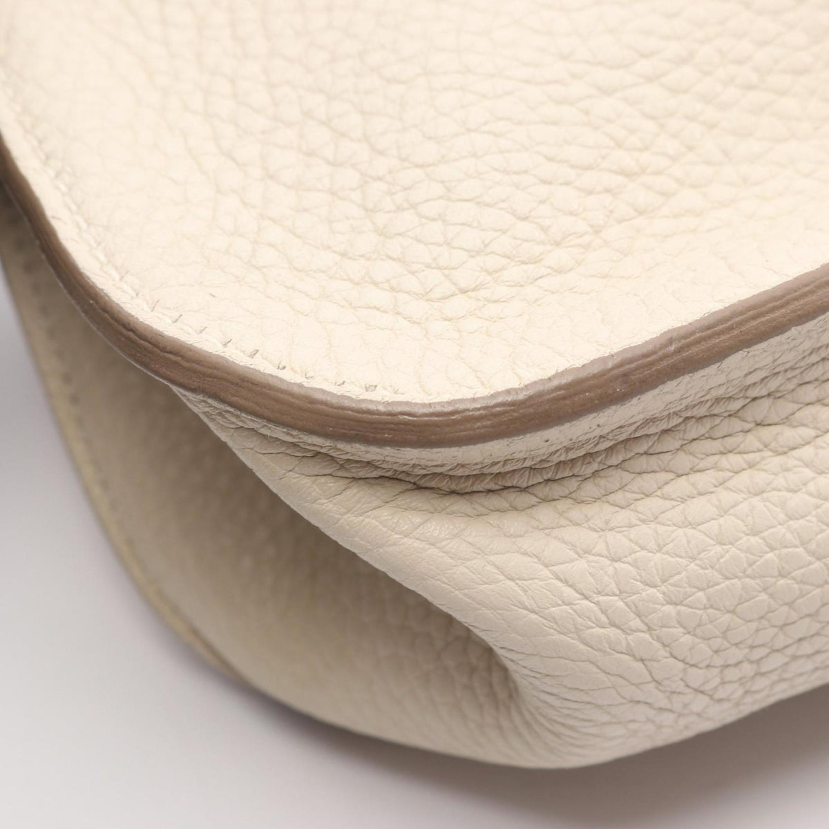 Hermes Alezan Ivory Taurillon Clemence Leather Handbag (Pre-Owned)