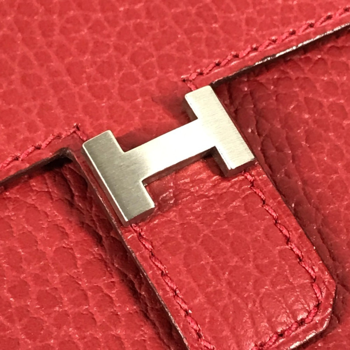 Hermes Amelie Red Color Leather Pochette Shoulder Bag (Pre-Owned)