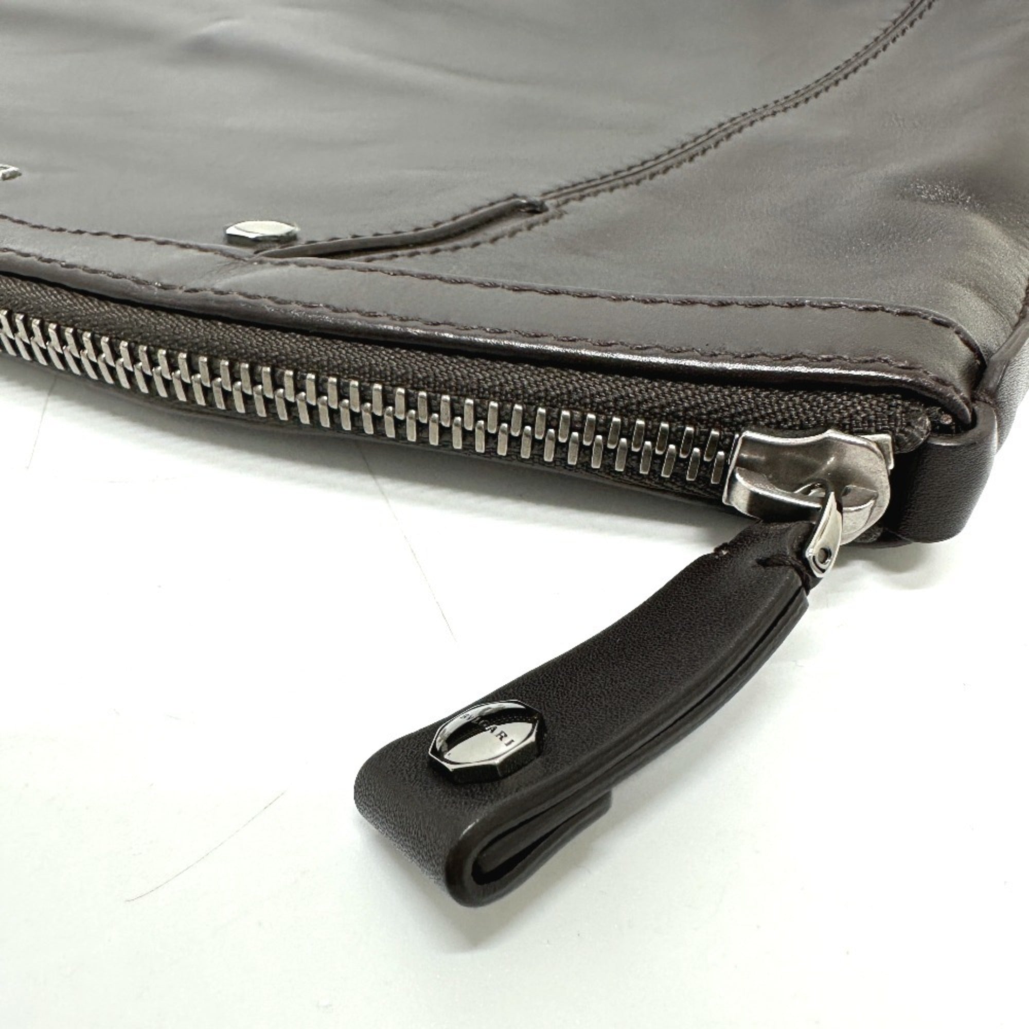 Bvlgari Brown Leather Clutch Bag (Pre-Owned)