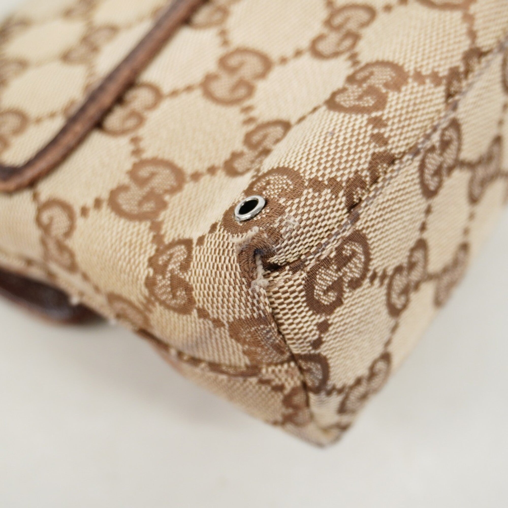 Gucci Brown Canvas Fanny Pack (Pre-Owned)