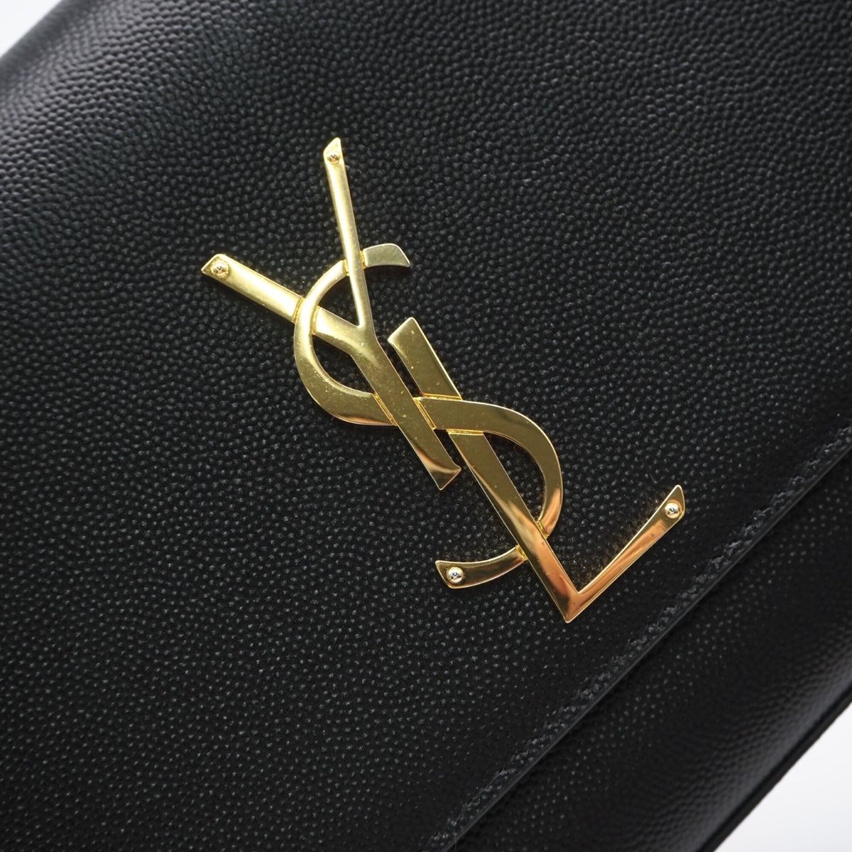 Yves Saint Laurent Black Shoulder Bag (Pre-Owned)