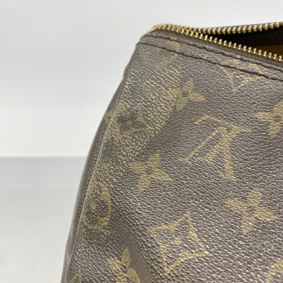 Louis Vuitton Brown Handbag (Pre-Owned)