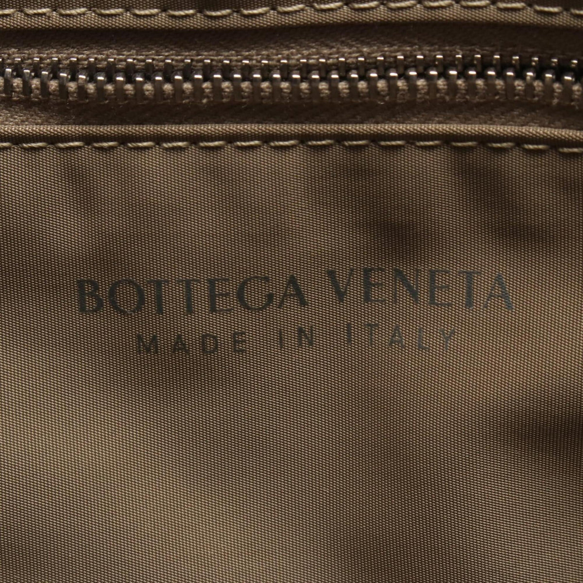 Bottega Veneta Khaki Nylon Handbag Shoulder Bag (Pre-Owned)