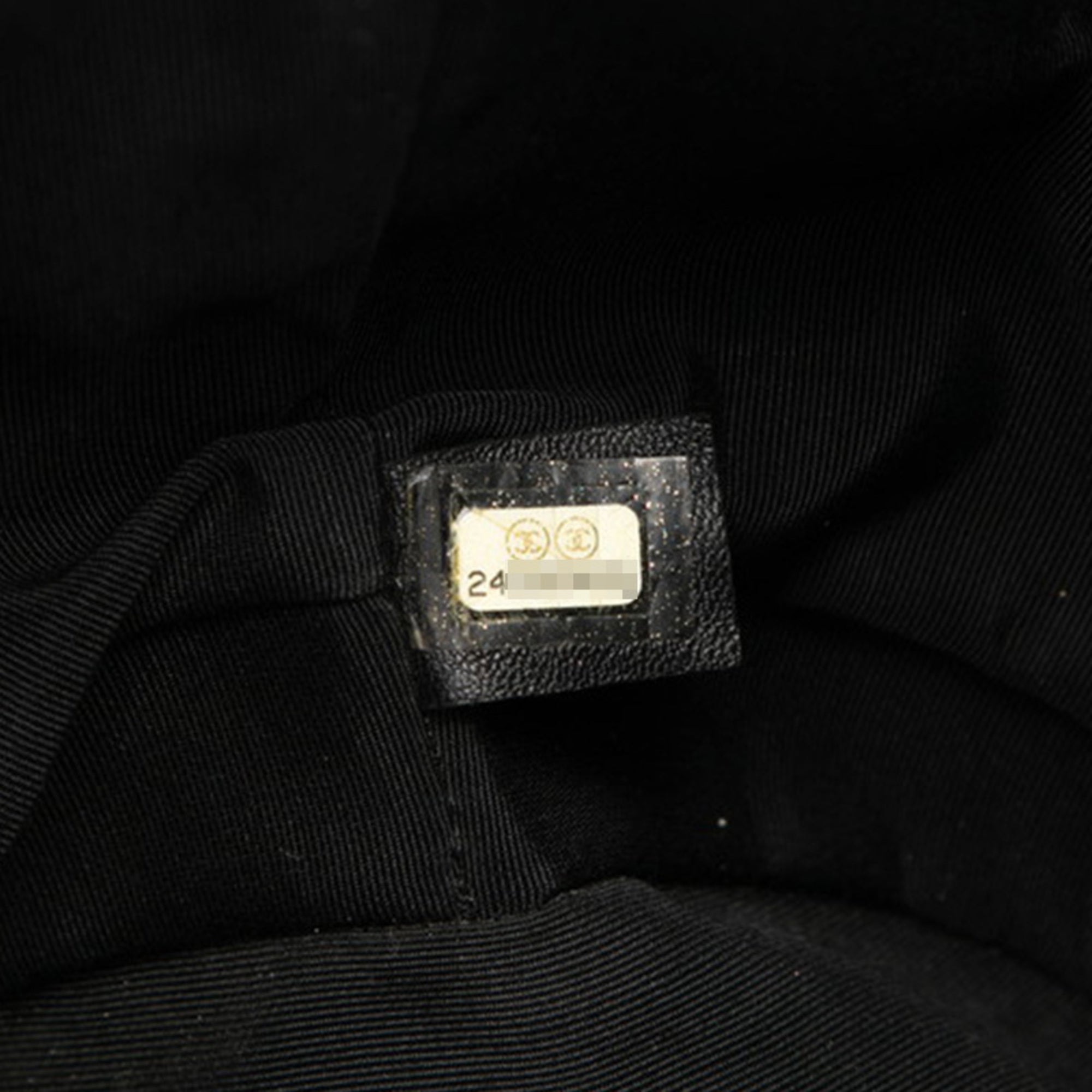 Chanel Black Shoulder Bag (Pre-Owned)