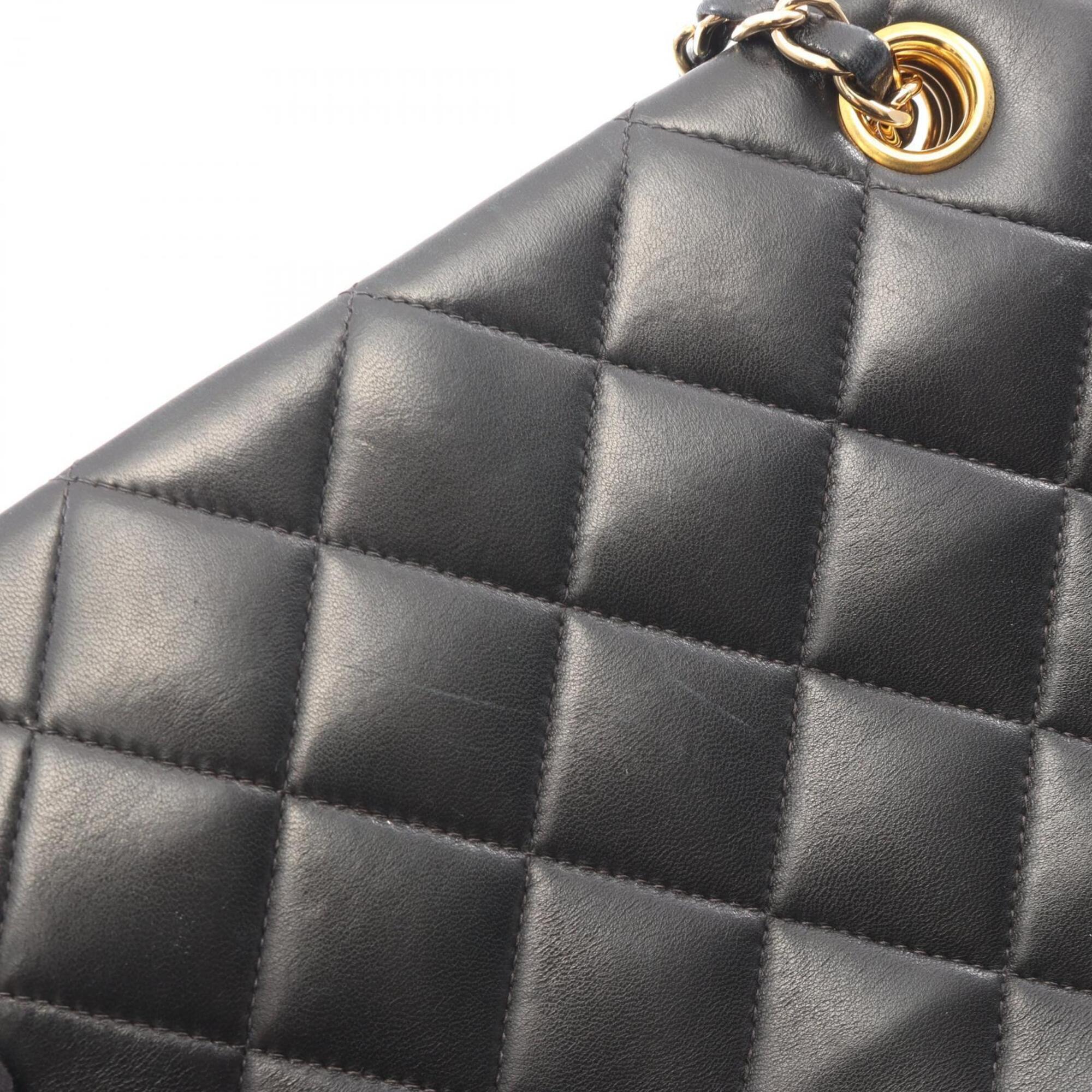 Chanel Black Leather Handbag Shoulder Bag (Pre-Owned)