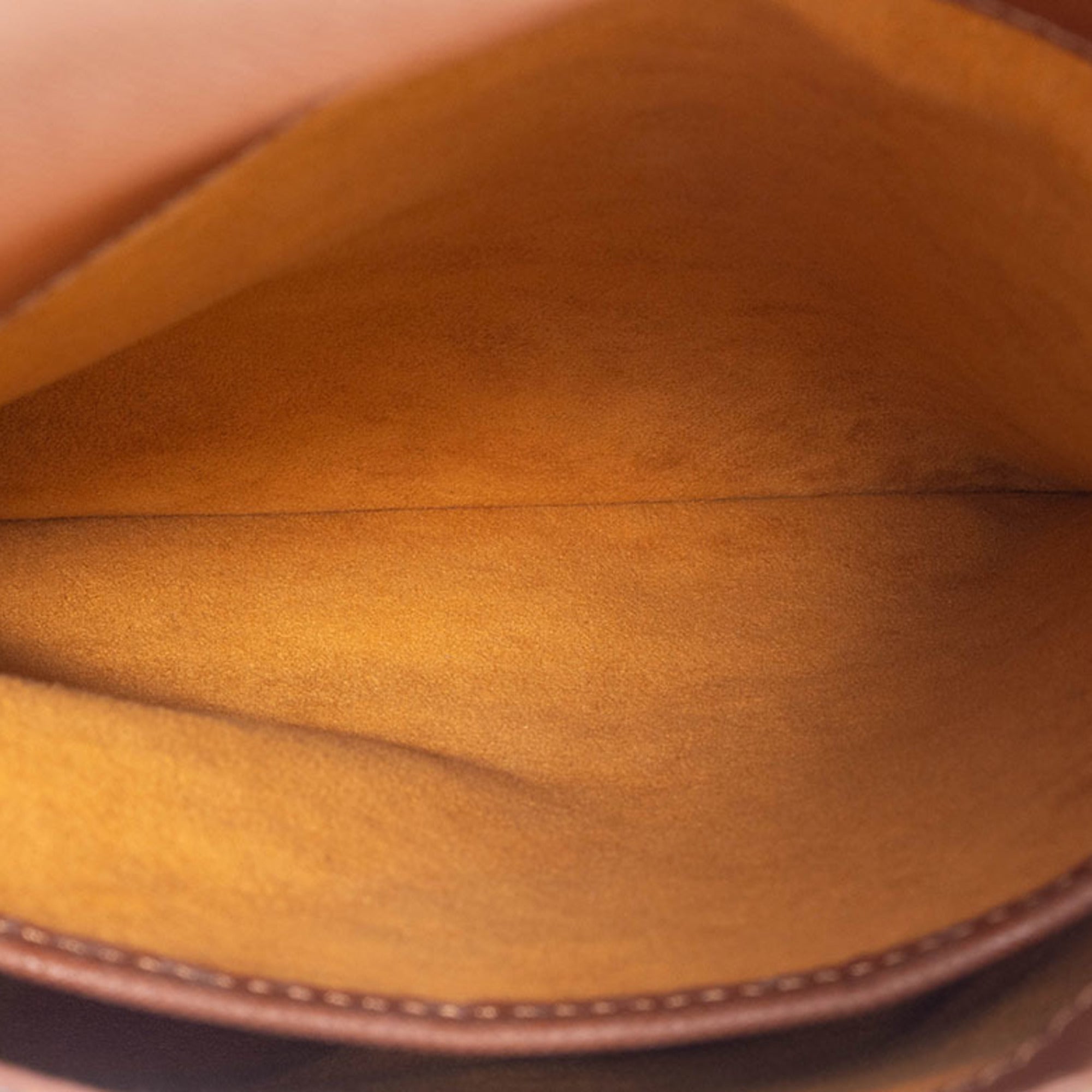 Louis Vuitton Brown Monogram Monogram Canvas Shoulder Bag (Pre-Owned)